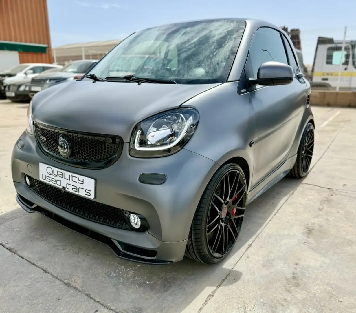 smart forTwo Coupé 66 Aut. Grau - 2