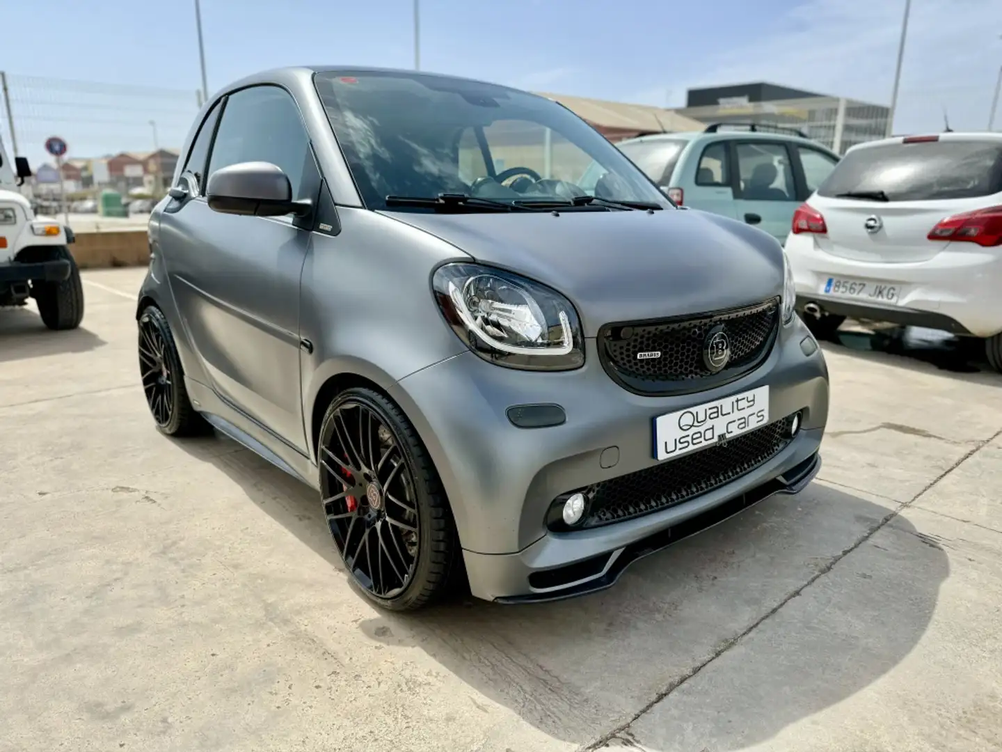 smart forTwo Coupé 66 Aut. Grau - 1
