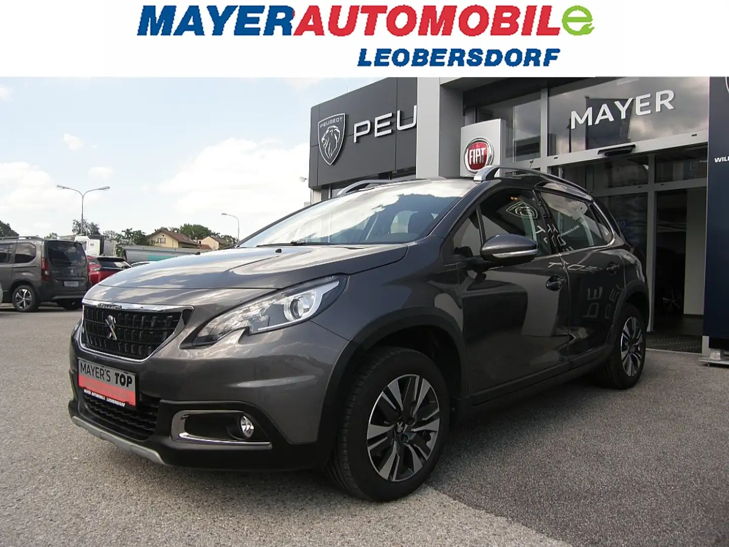 Peugeot 2008 PureTech 130 S&S Allure 6-Gang-Manuell Grau - 1