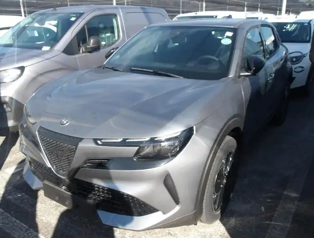 Alfa Romeo Junior 156 CV BEV