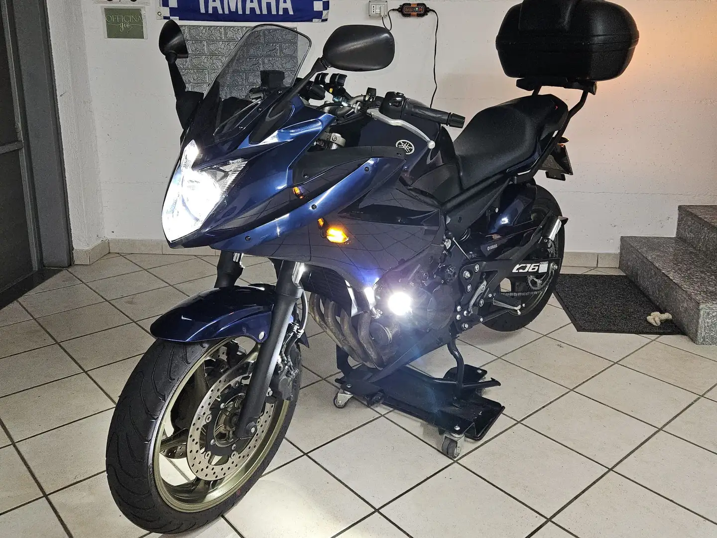 Yamaha XJ 600 Diversion Bleu - 2