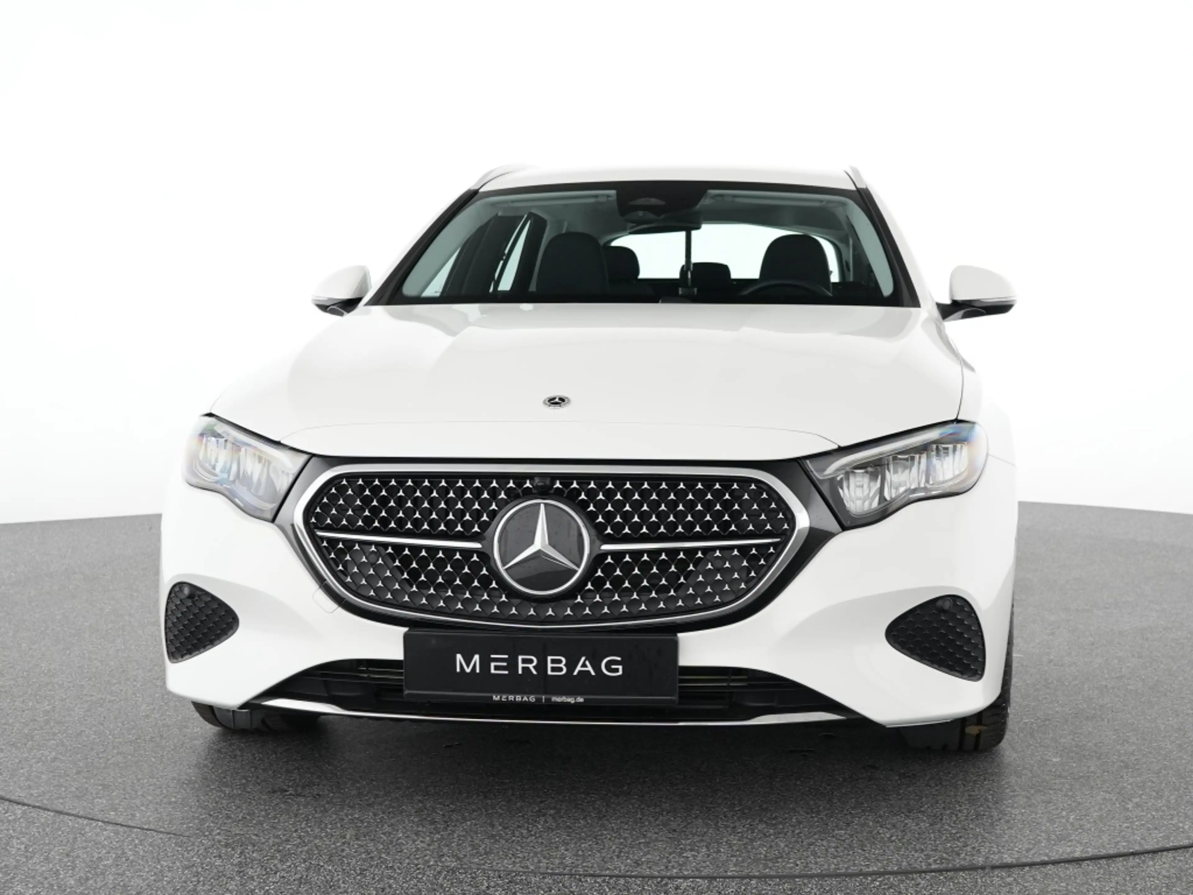 Mercedes-Benz E 220 d T Avantgarde Advanced AHK LED Automatik — photo 2