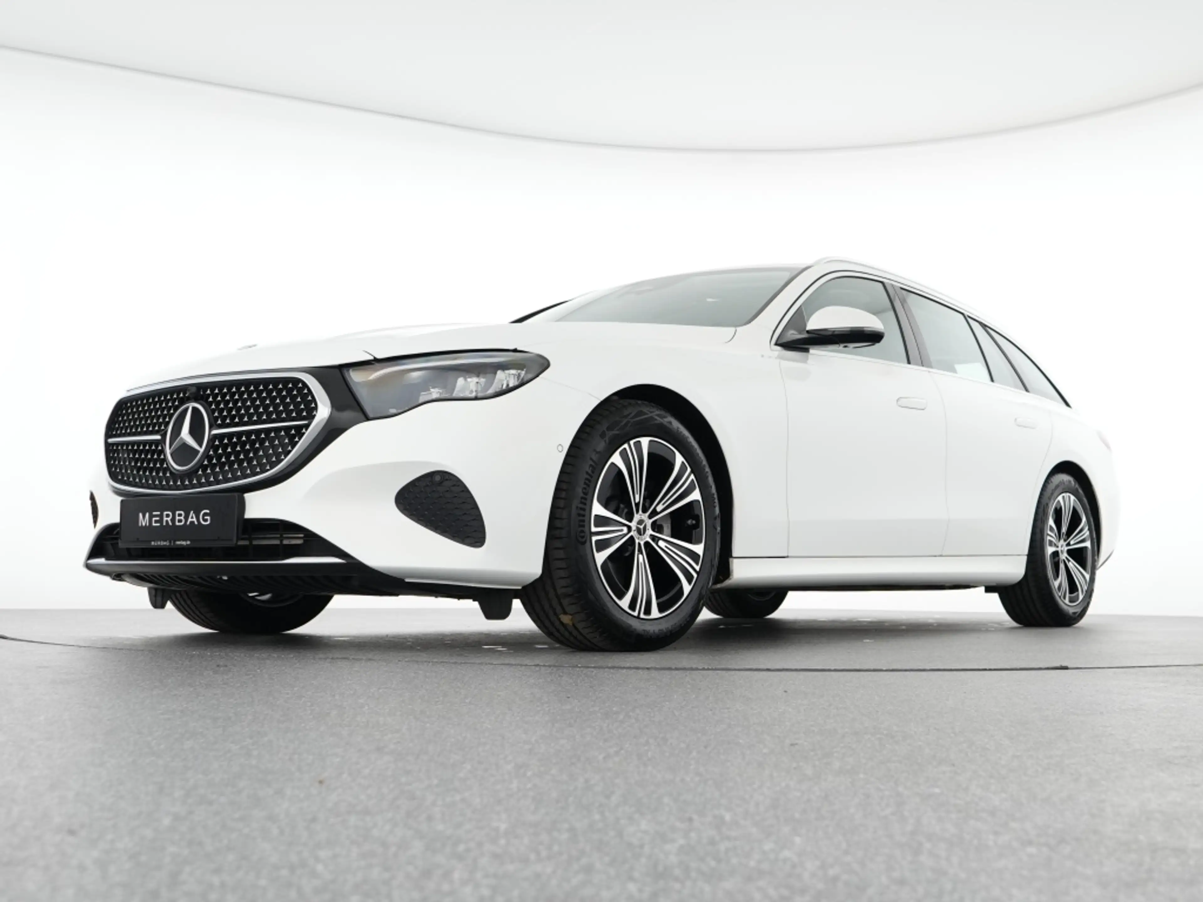 Mercedes-Benz E 220 d T Avantgarde Advanced AHK LED Automatik — photo 8