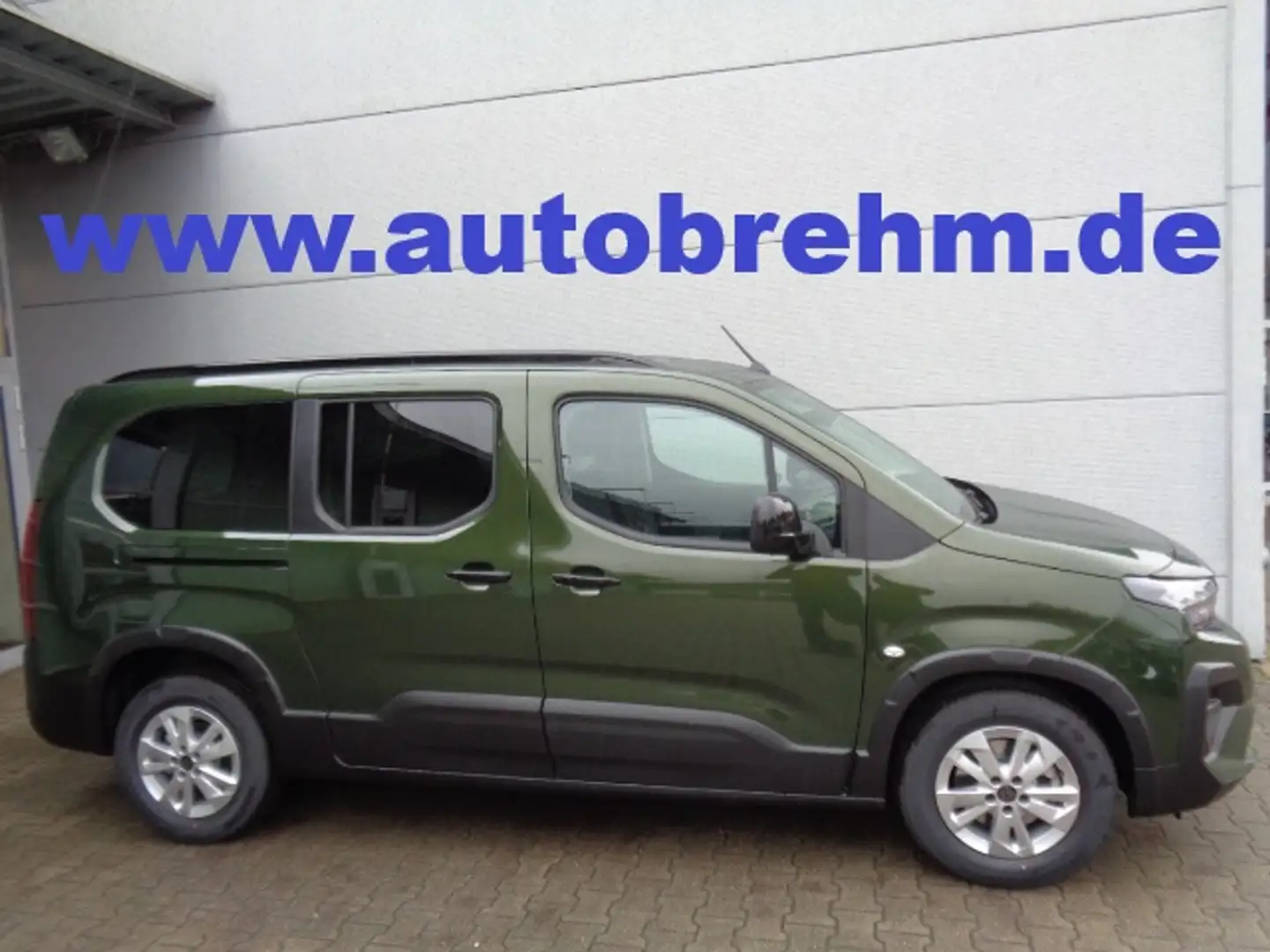 Peugeot Rifter N1 Diesel 130 L2 EAT8 Allure RFK, Navi, Keyless Vert - 1