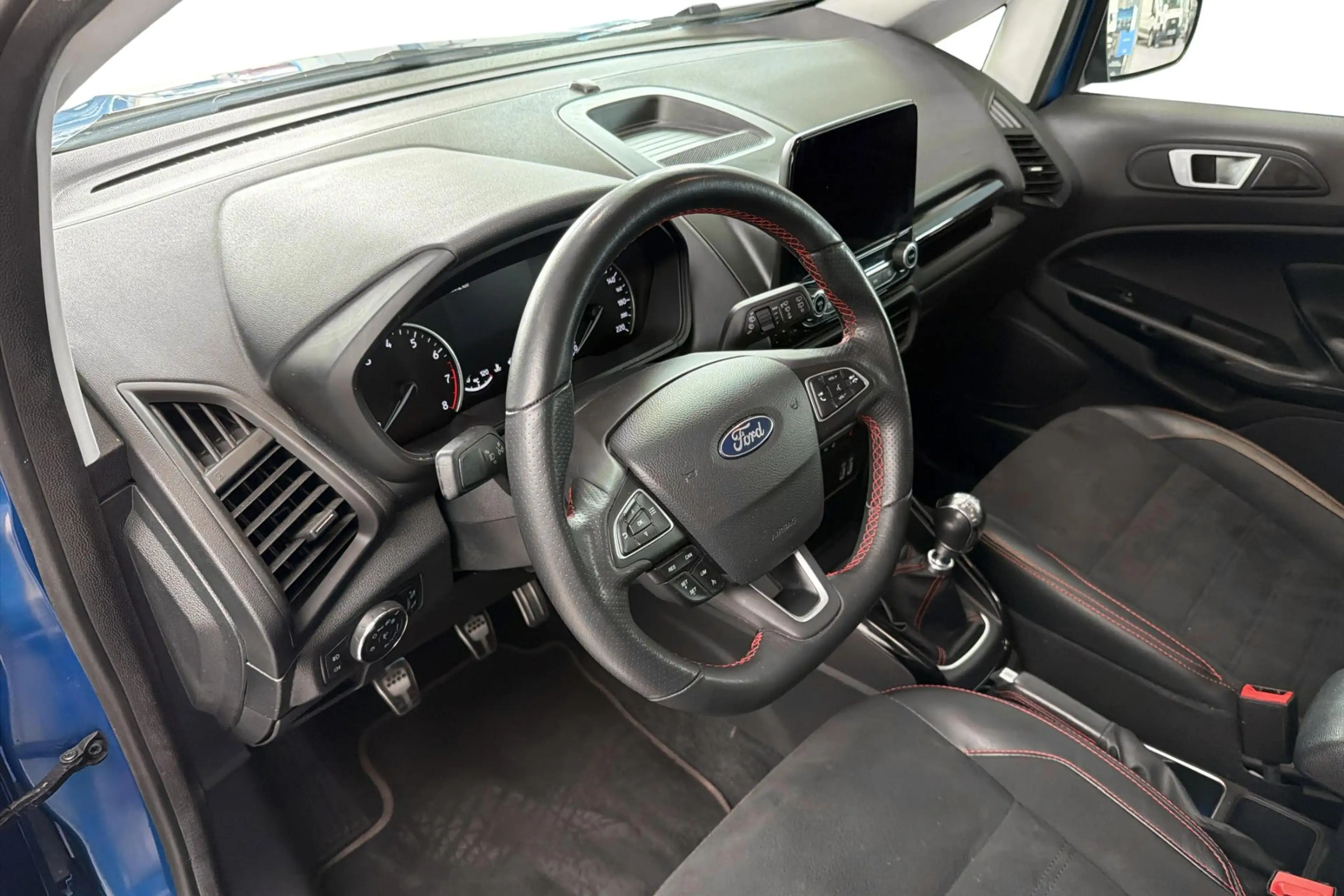 Ford EcoSport 1.0i EcoBoost 92kW ST-Line - All-Season banden & t — photo 11