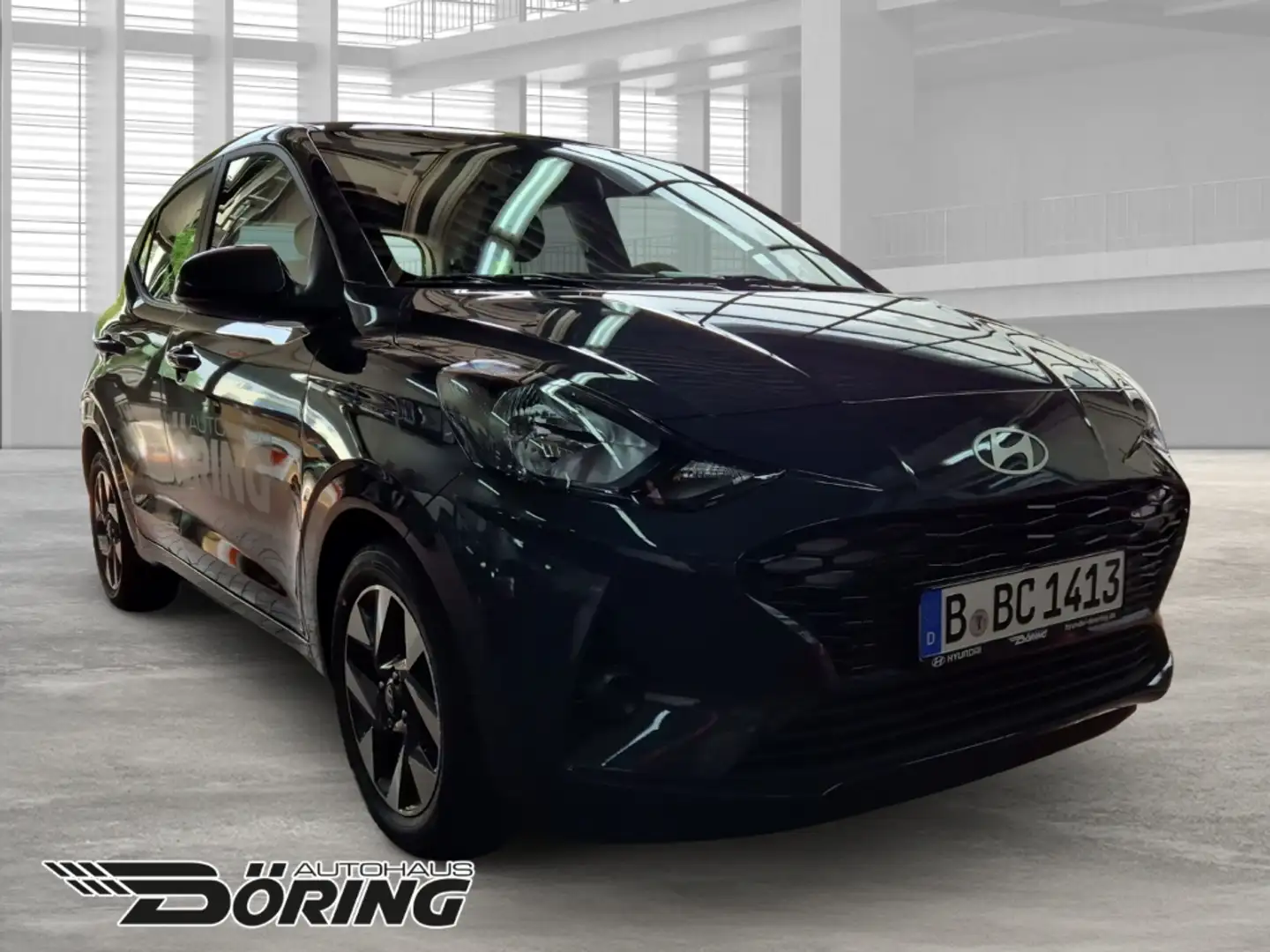 Hyundai i10 Trend 1.0 Automatik 63PS Navigation Komfortpaket, Gris - 2