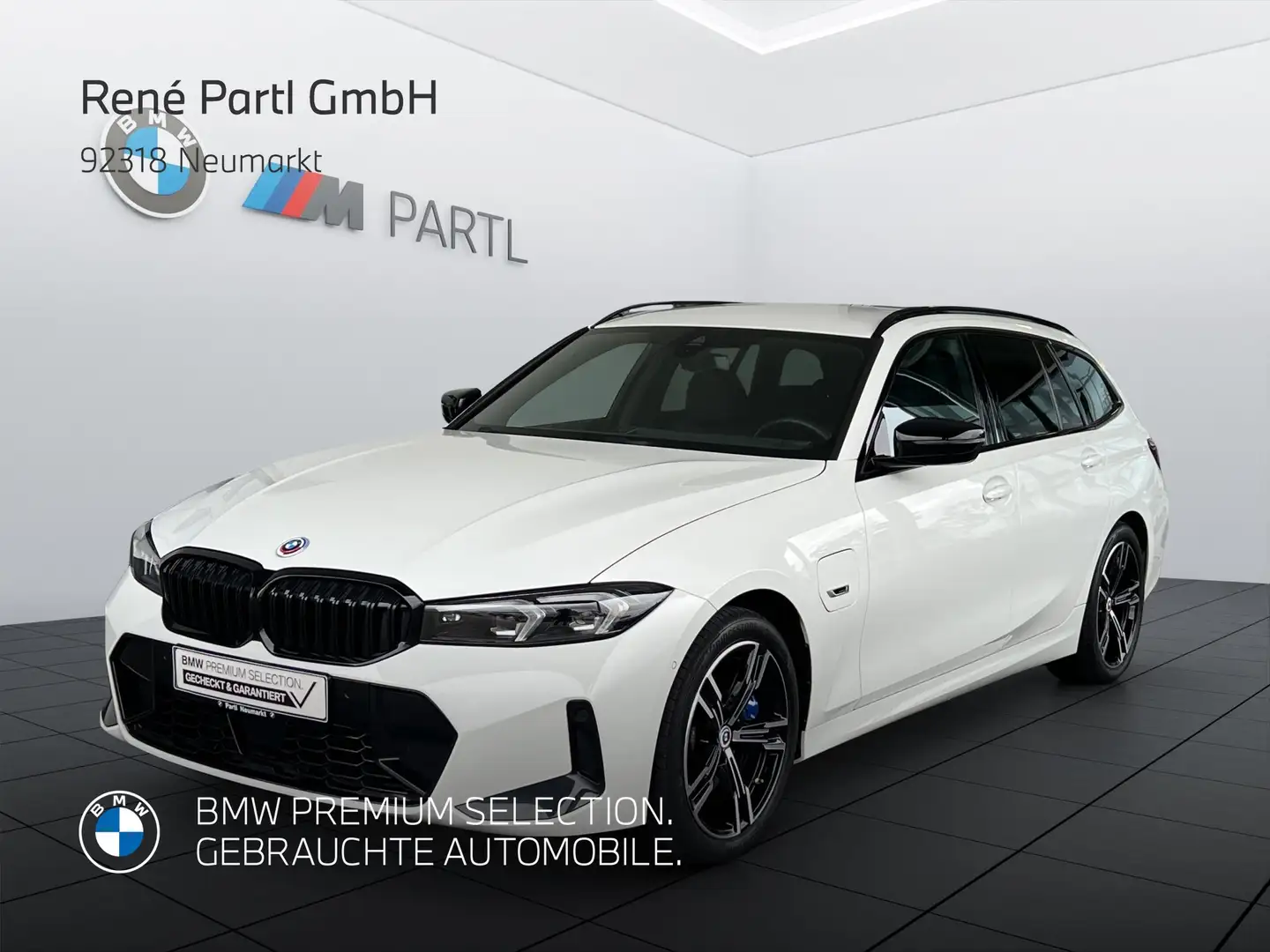 BMW 330 e Touring M-Sport-Pro LED ACC RFK HUD Keyless Wit - 1