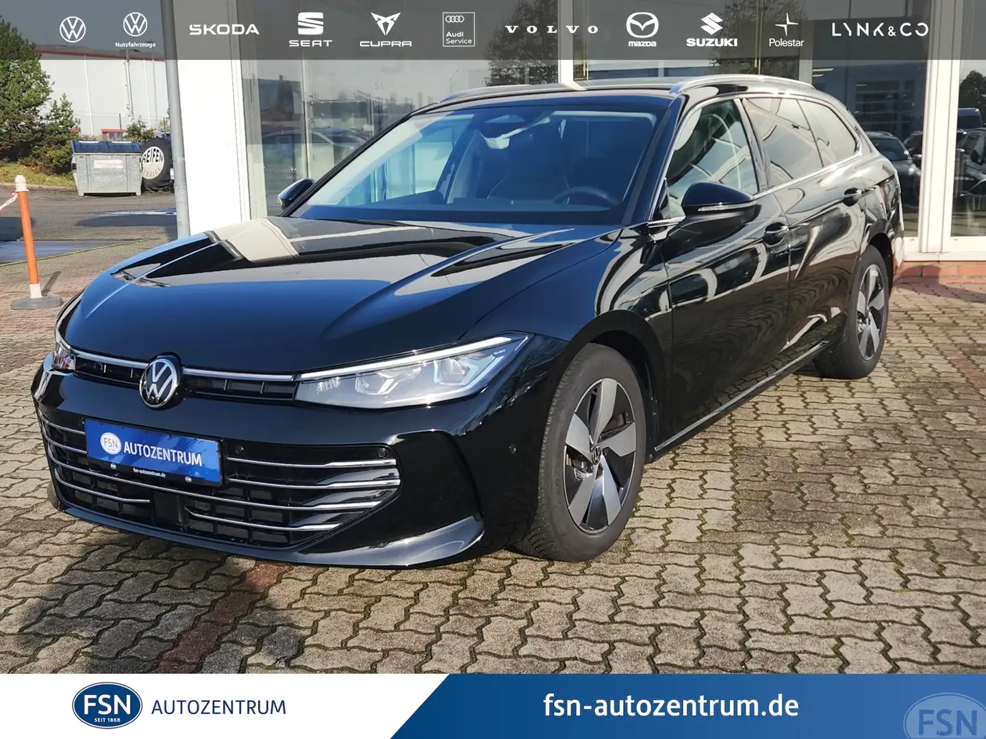 Volkswagen Passat 2.0 TDI Elegance Matrix 360° AHK Keyless EasyOpen Schwarz - 1