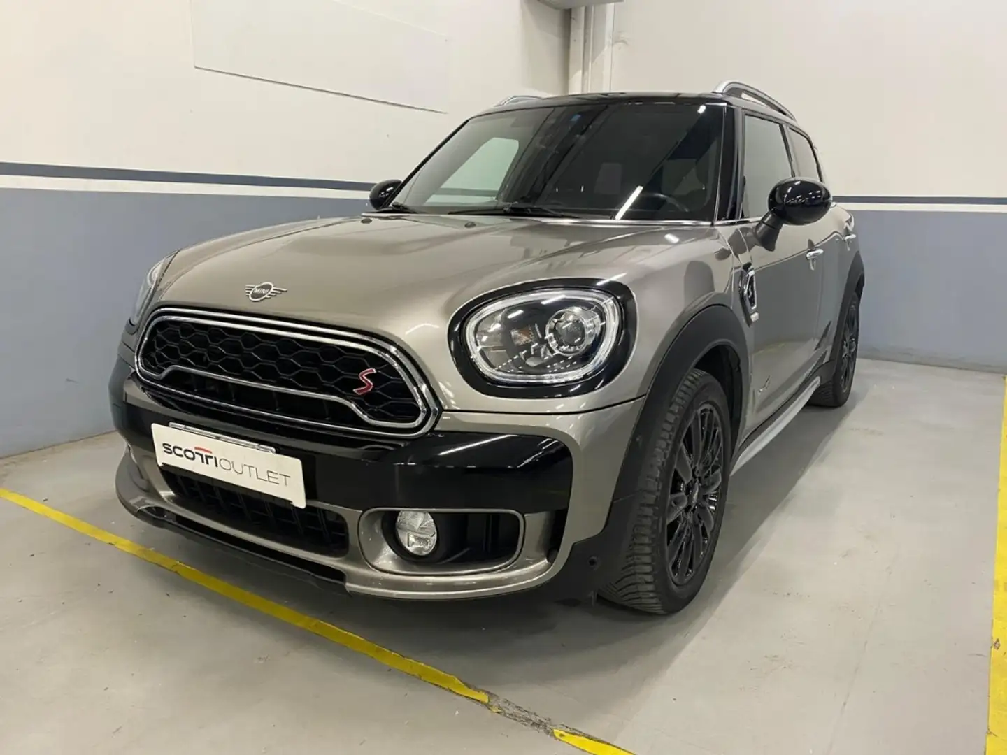 MINI Cooper SD Countryman 2.0 Cooper SD Hype all4 auto my18 Gris - 1