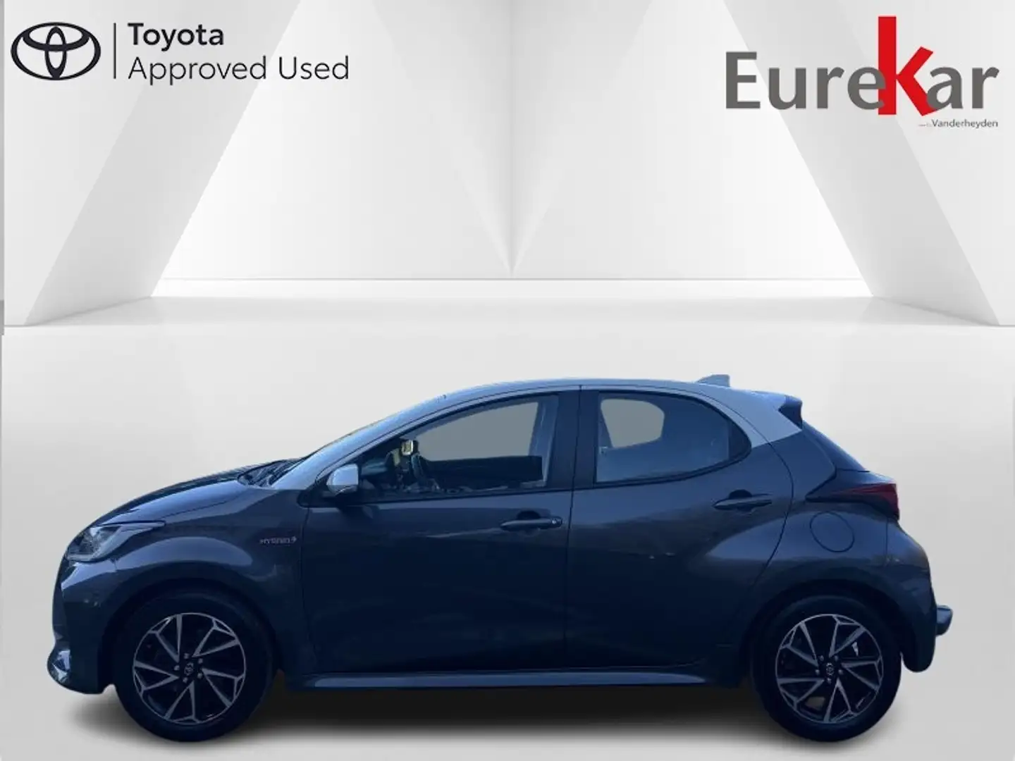 Toyota Yaris 1.5 Hybrid Iconic Zwart - 2
