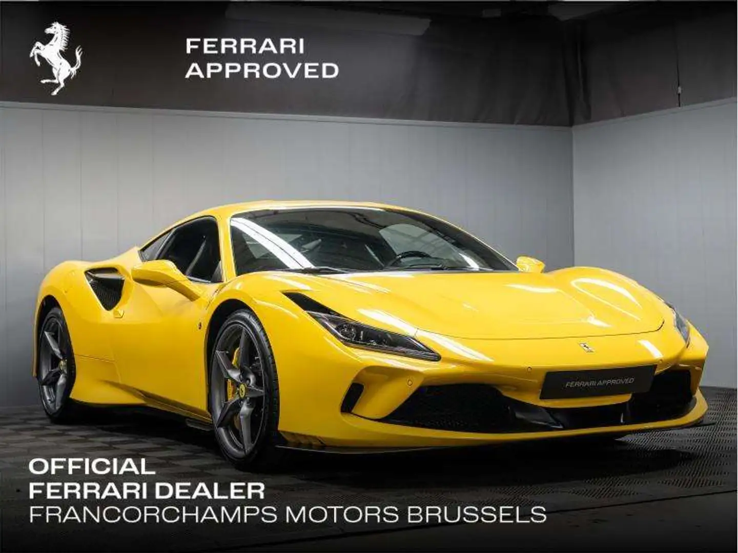 Ferrari F8 Tributo Jaune - 1