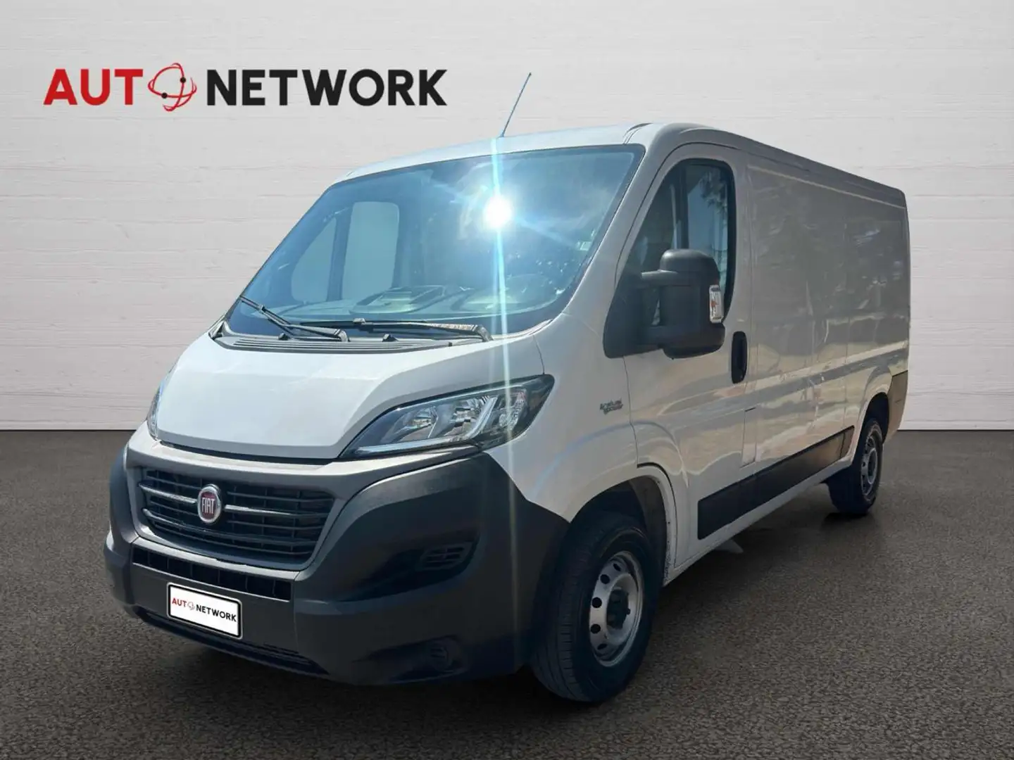 Fiat Ducato 35 3.0 CNG MH1 136 CV Furgone Bianco - 2