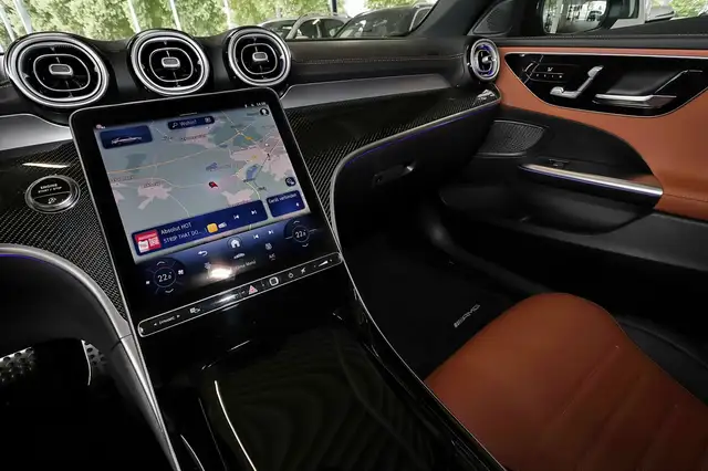 Mercedes-Benz C-Class view 10