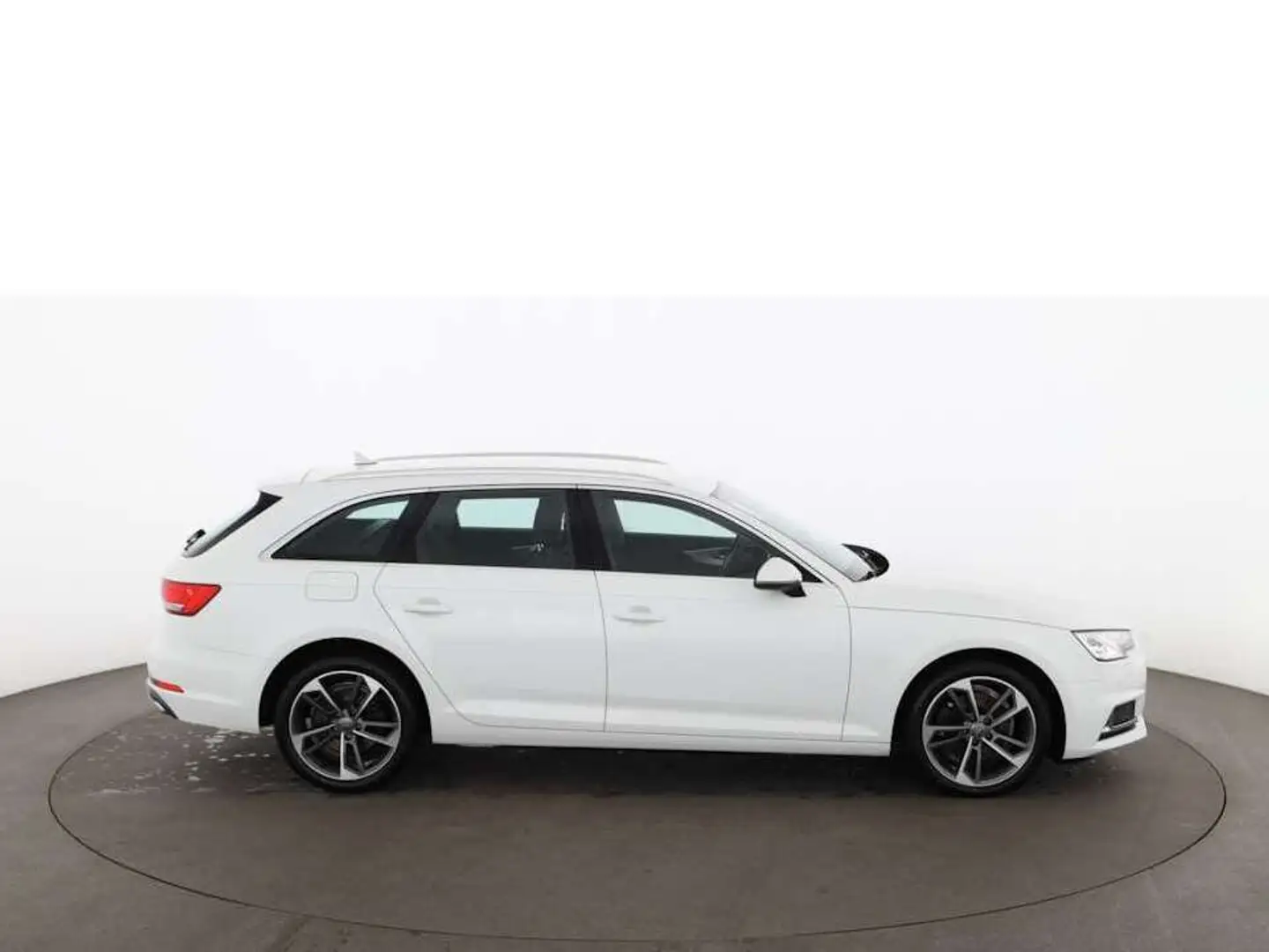 Audi A4 Avant 35 TDI sport Aut XENON NAVI SITZHZG TEMP Weiß - 2