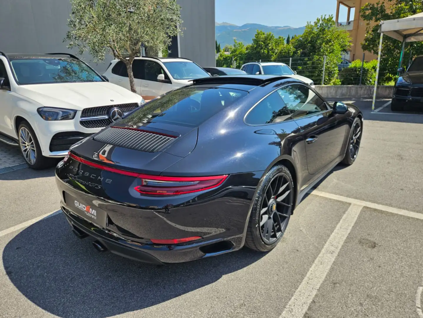 Porsche 991 911 (991) Carrera 4 GTS Nero - 2
