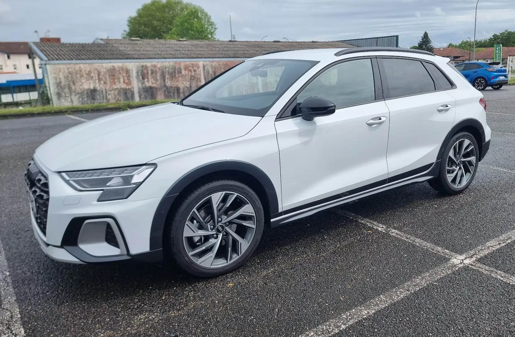 Audi A3 Audi A3 Allstreet TFSI S-tonic 150CV Mild Hybride Blanco - 1