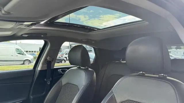 Kia Xceed view 10