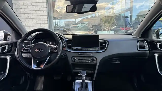 Kia Xceed view 13