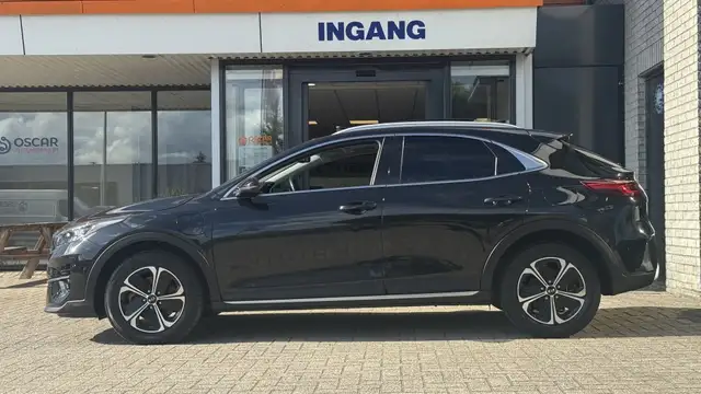 Kia Xceed view 2