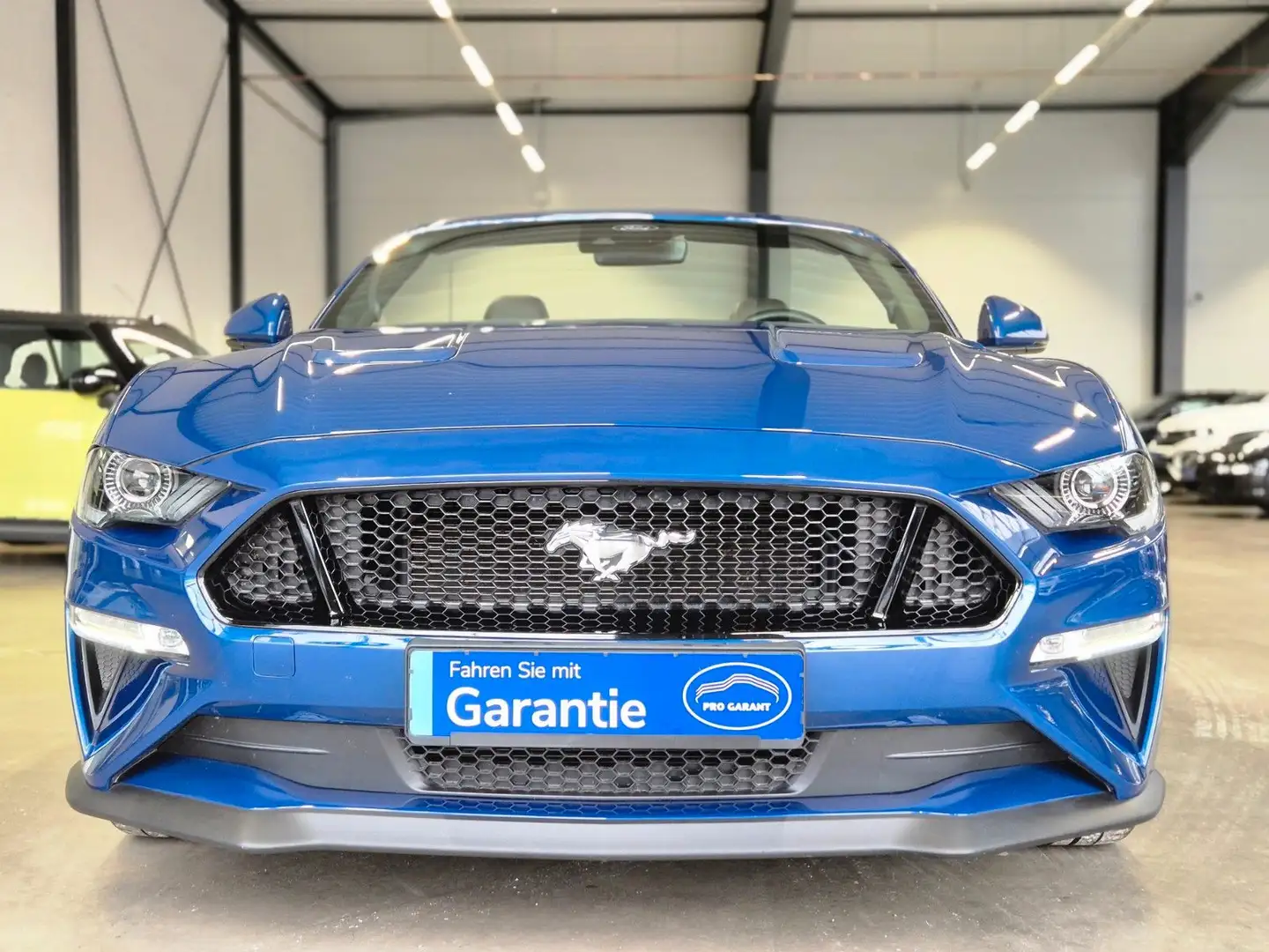 Ford Mustang MUSTANG GT CONVERTIBLE PREMIUM PAKET II DEUTSCH Blau - 2