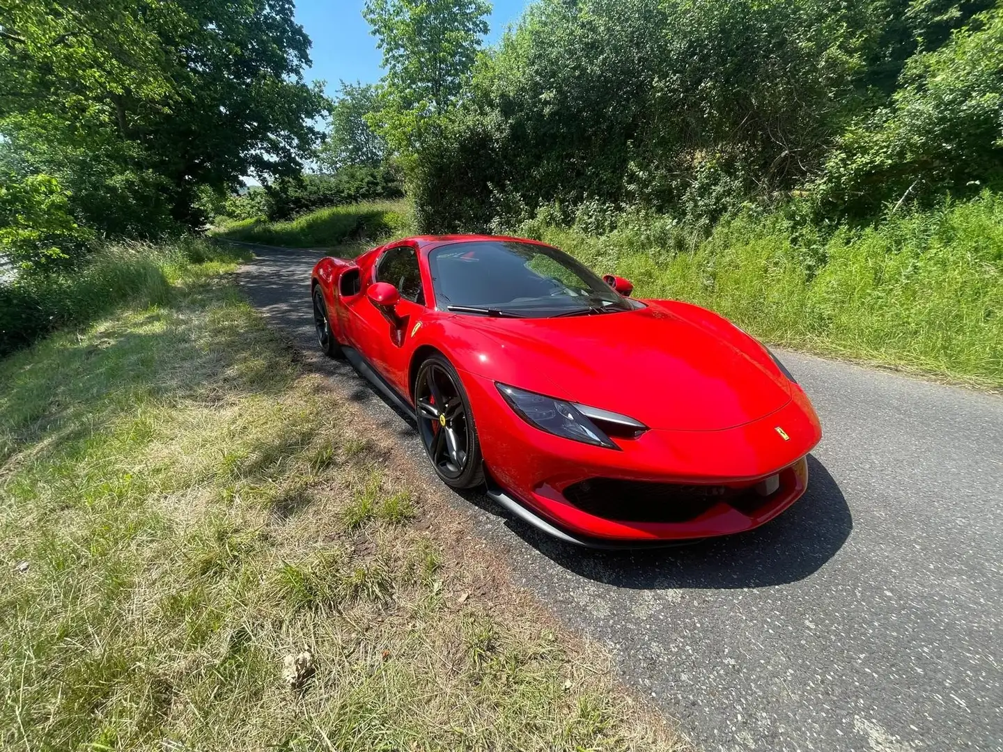 Ferrari 296 GTS Roşu - 2