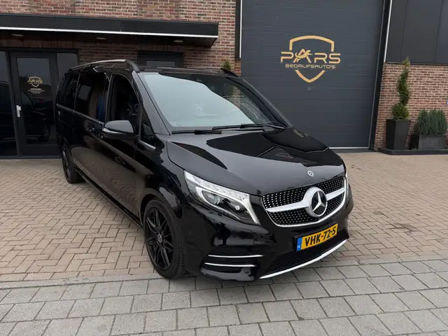 Mercedes-Benz V-Class view 8