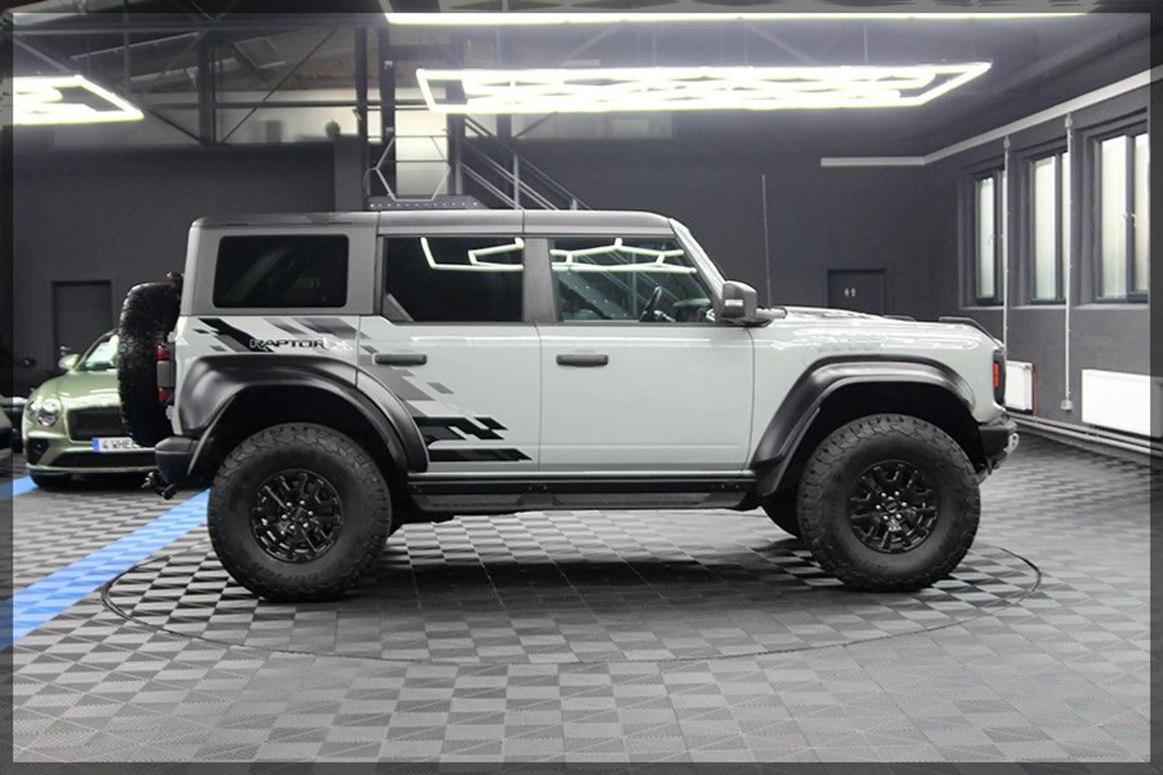 Ford Bronco 3.0 EcoBoost RAPTOR 4x4 CAM / NAVI — photo 7