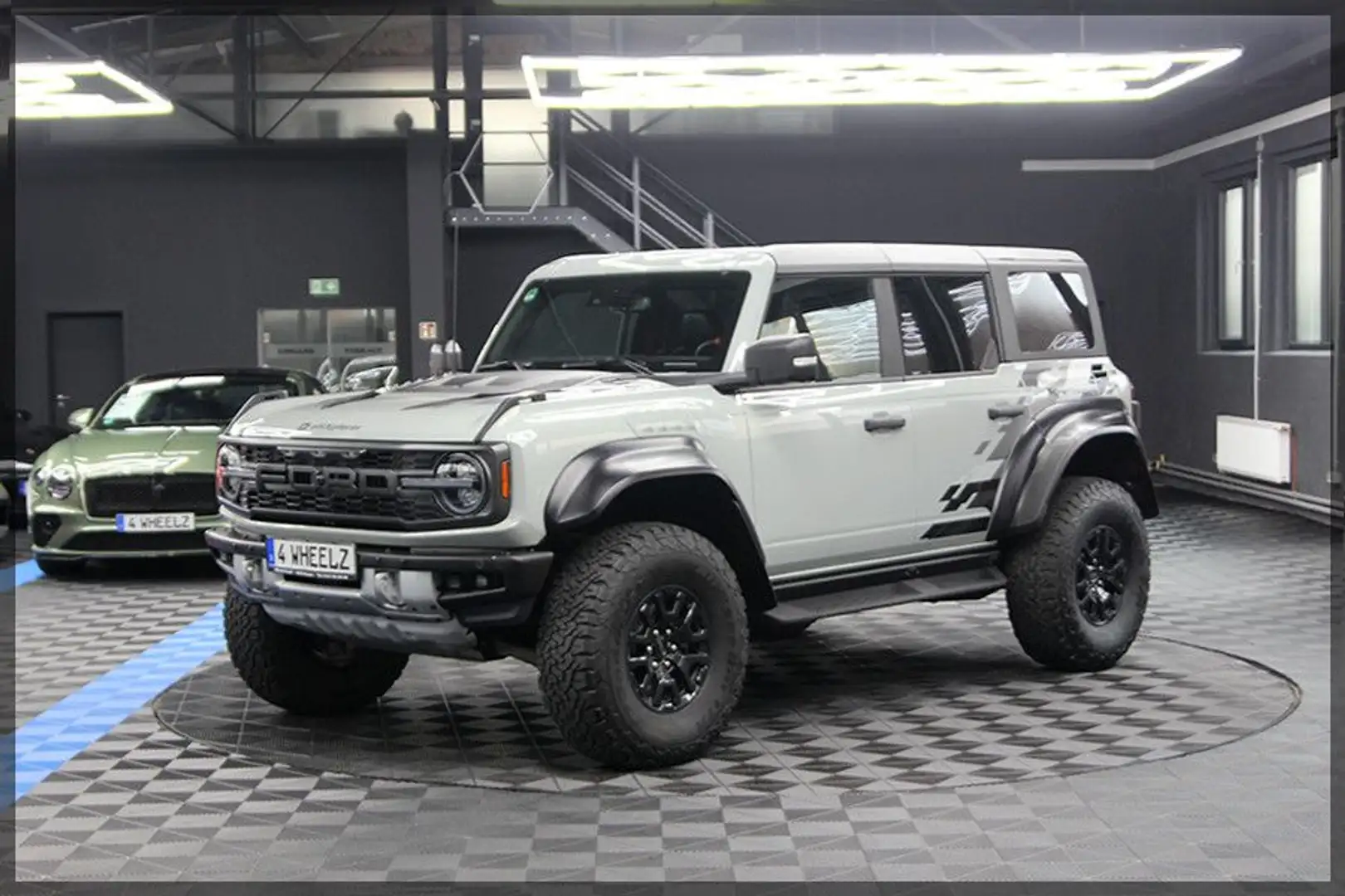Ford Bronco 3.0 EcoBoost RAPTOR 4x4 CAM / NAVI Gris - 2