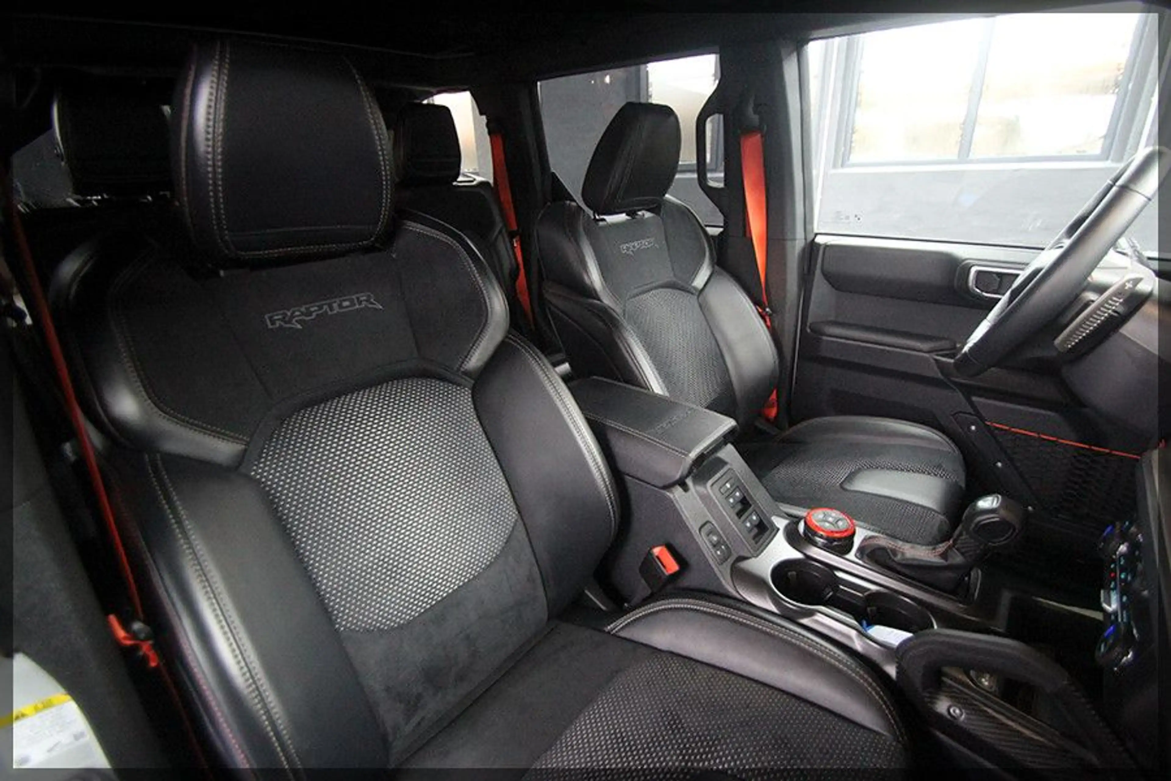 Ford Bronco 3.0 EcoBoost RAPTOR 4x4 CAM / NAVI — photo 14