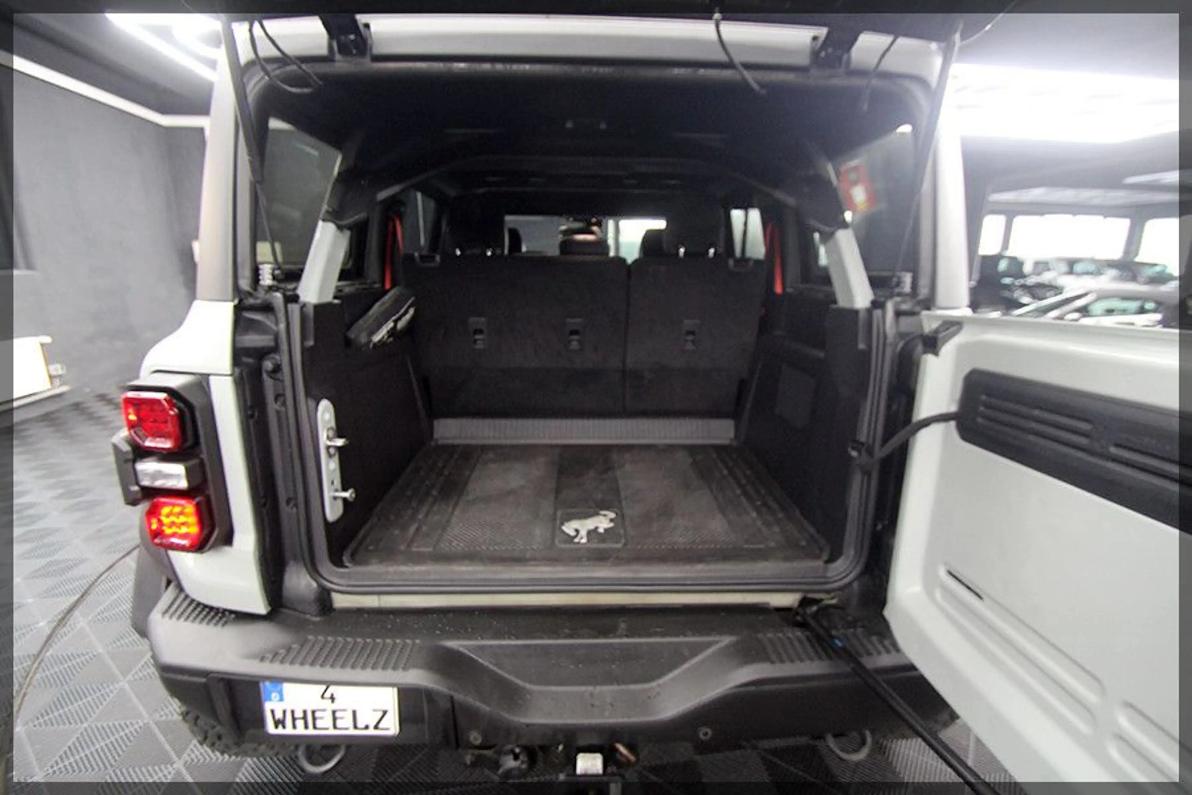 Ford Bronco 3.0 EcoBoost RAPTOR 4x4 CAM / NAVI — photo 12