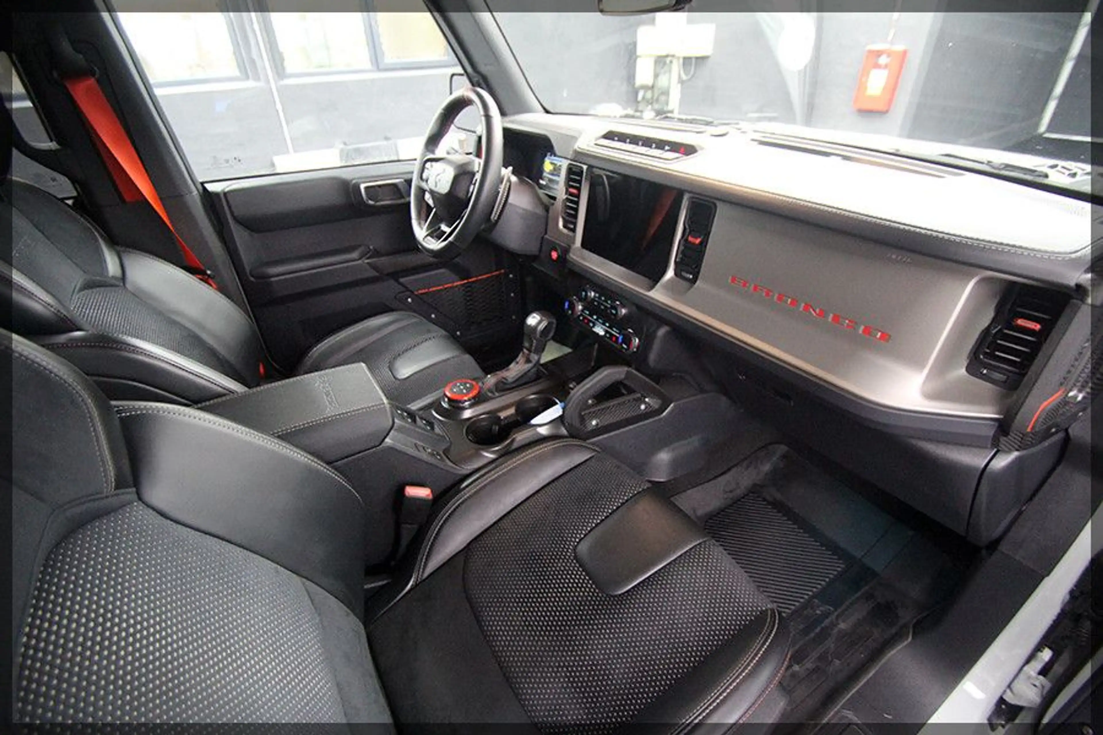 Ford Bronco 3.0 EcoBoost RAPTOR 4x4 CAM / NAVI — photo 13