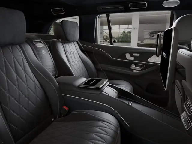 Mercedes-Benz GLS view 10