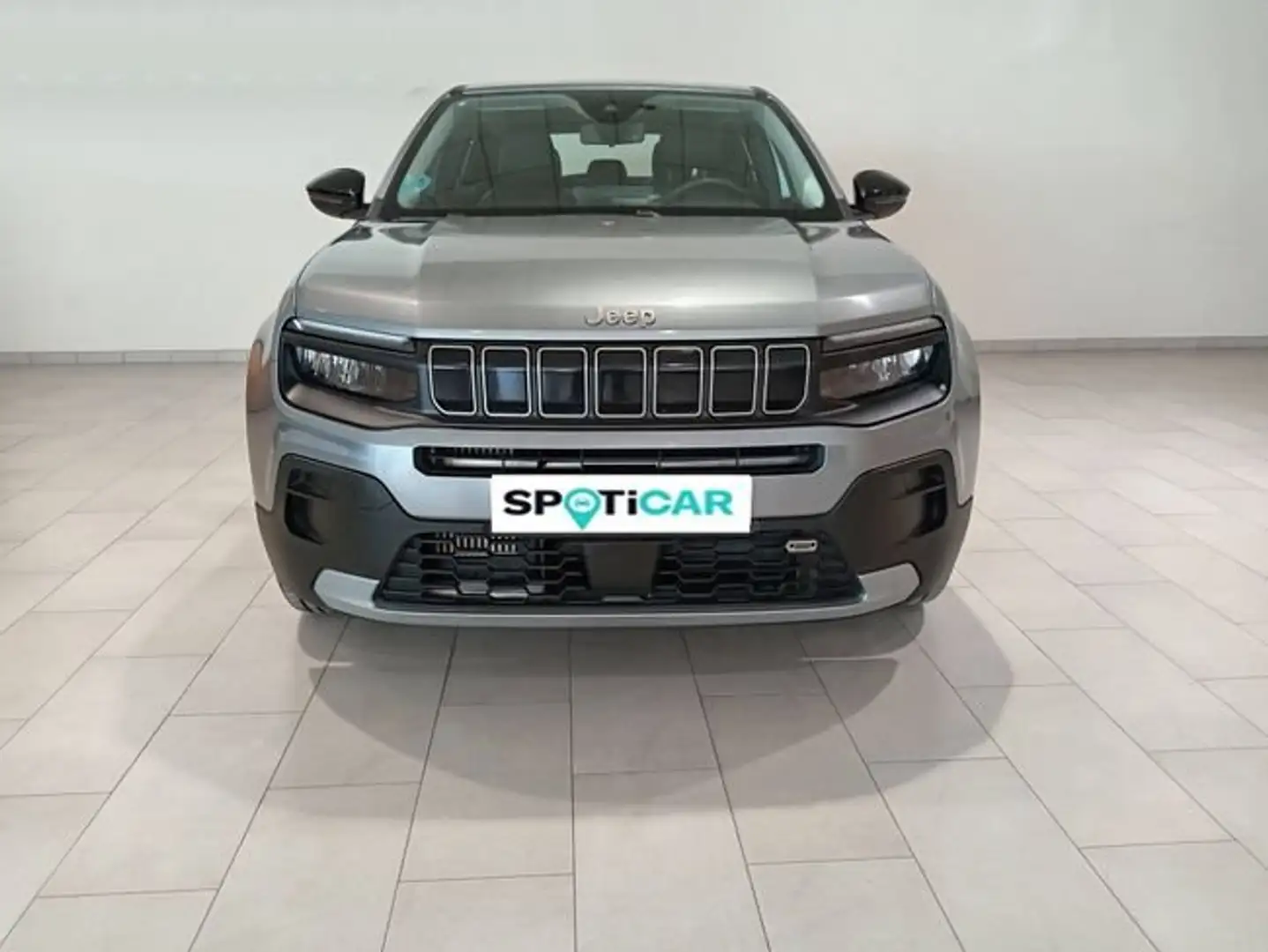 Jeep Avenger 1.2 Altitude 74KW Gris - 2