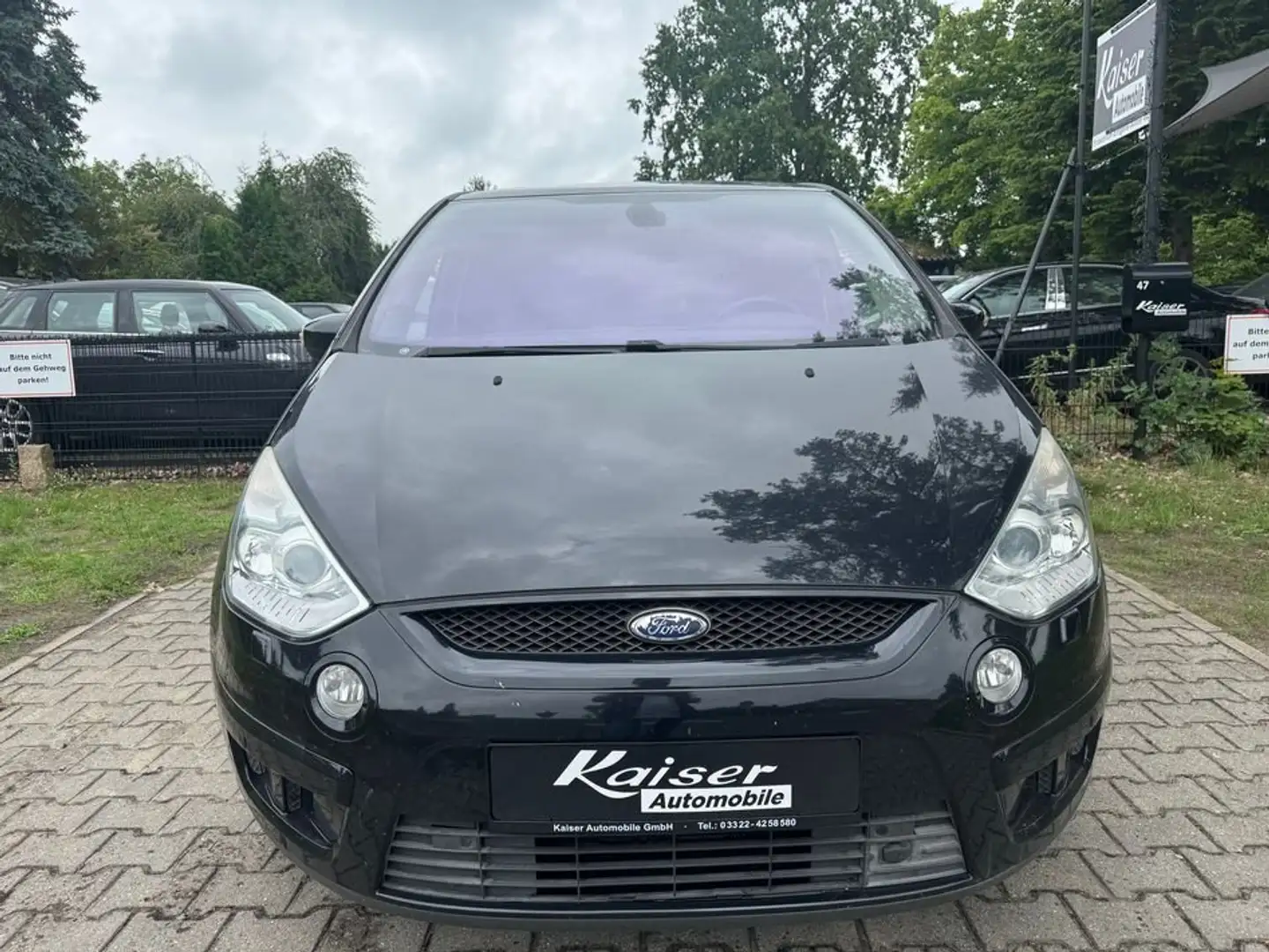Ford S-Max Titanium-Leder-PDC v.h.-Panorama-Xenon-AHK Schwarz - 2