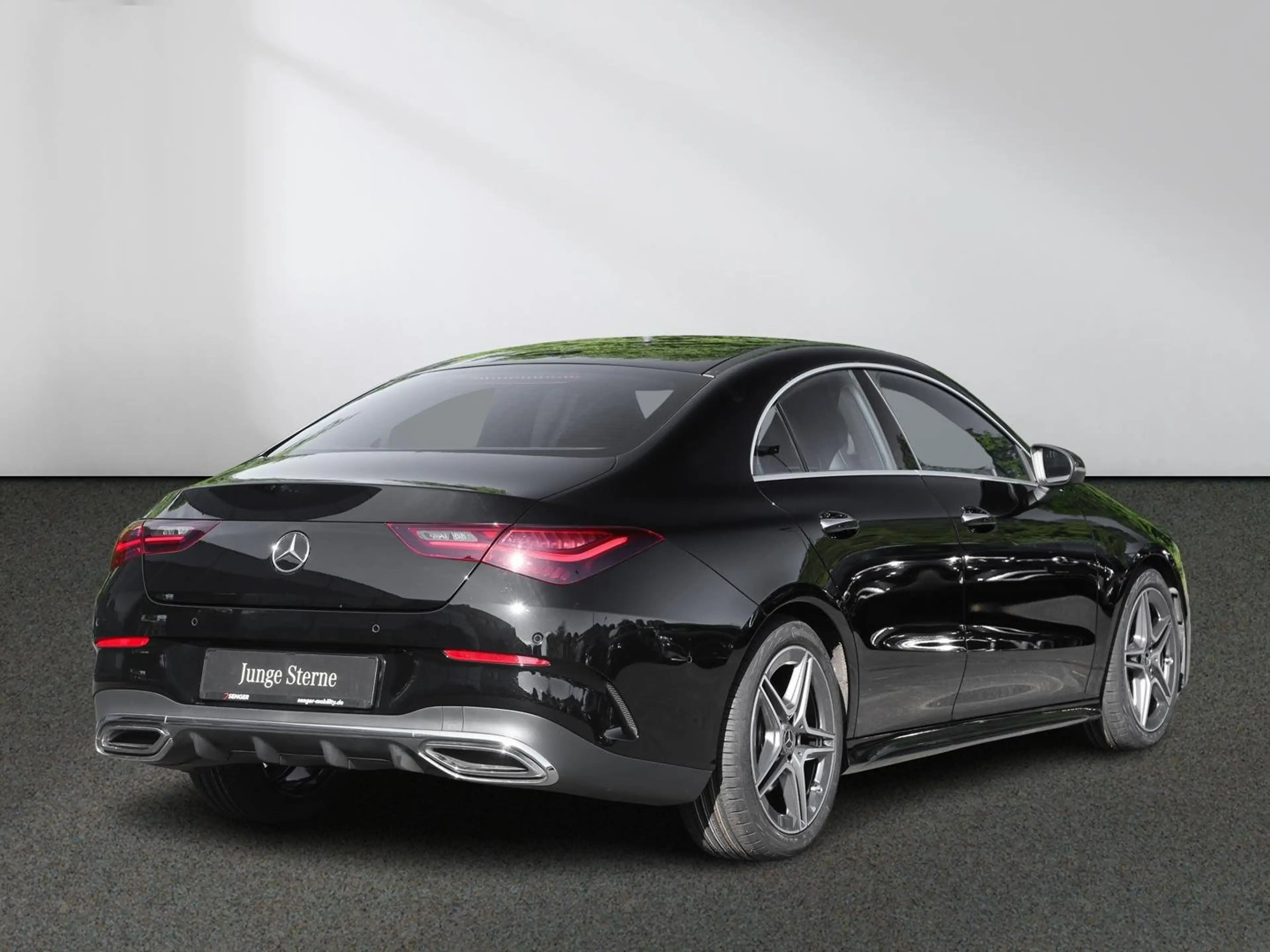 Mercedes-Benz CLA 200 AMG Advanced+ Kamera Ambiente Keyless-Go — photo 9