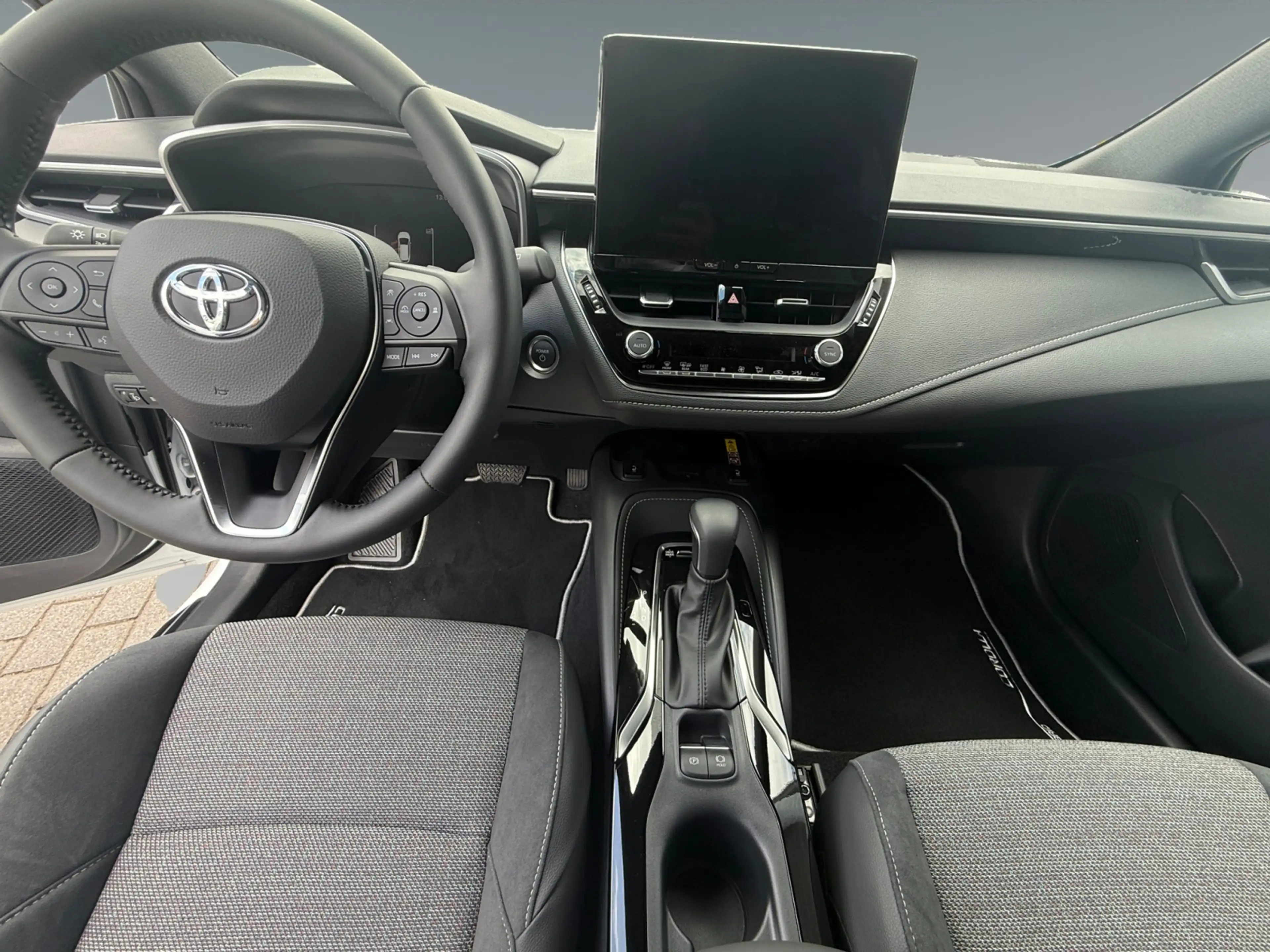 Toyota Corolla TS 1,8 Teamplayer +Technik-P.+div. Farben — photo 12