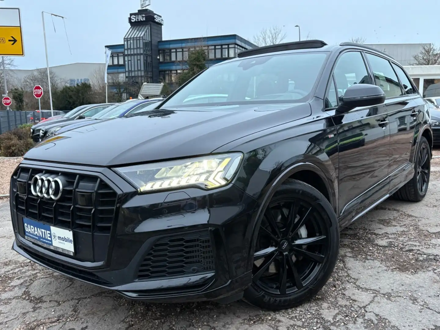 Audi Q7 55 TFSI quattro S line/7xSitzer/Pano/Virtuel/ Noir - 1