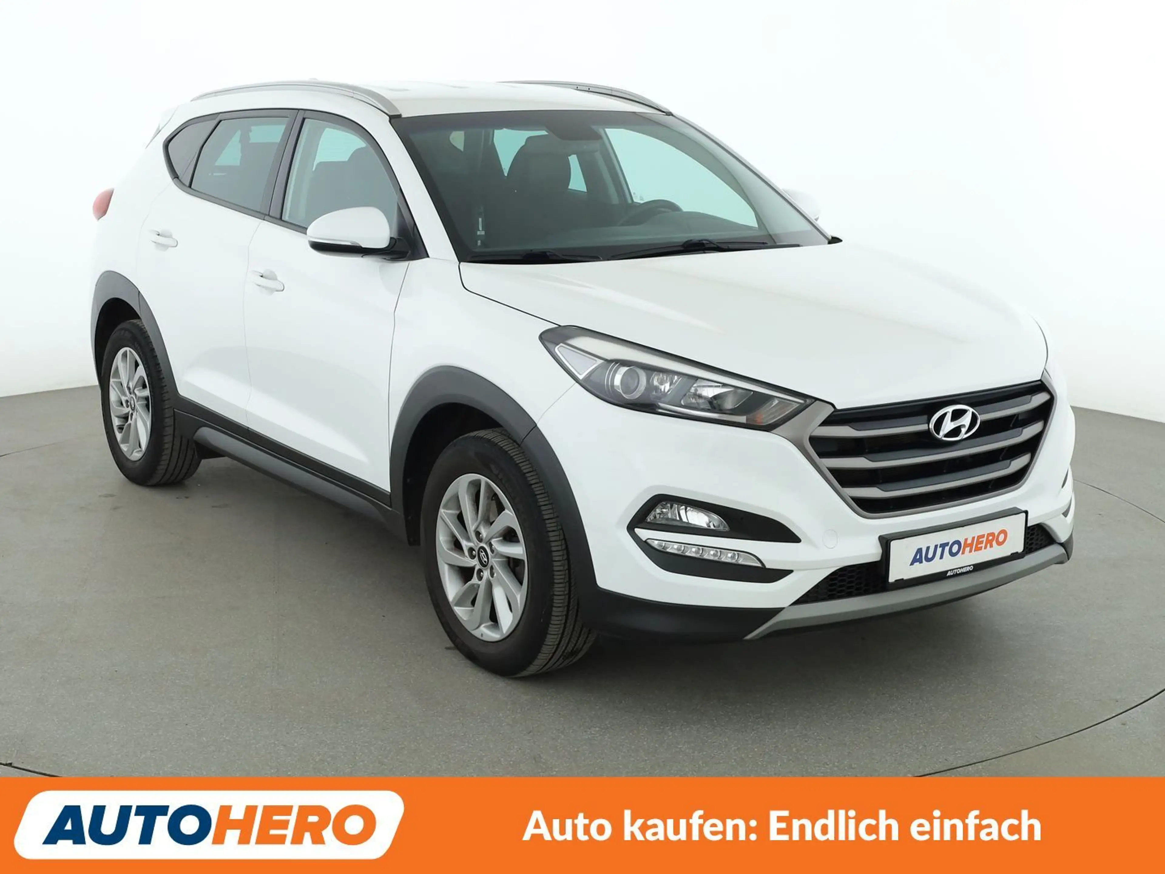 Hyundai TUCSON 1.6 TGDI Advantage 2WD *NAV*TEMPO*CAM*PDC*SHZ*ALU* — photo 8