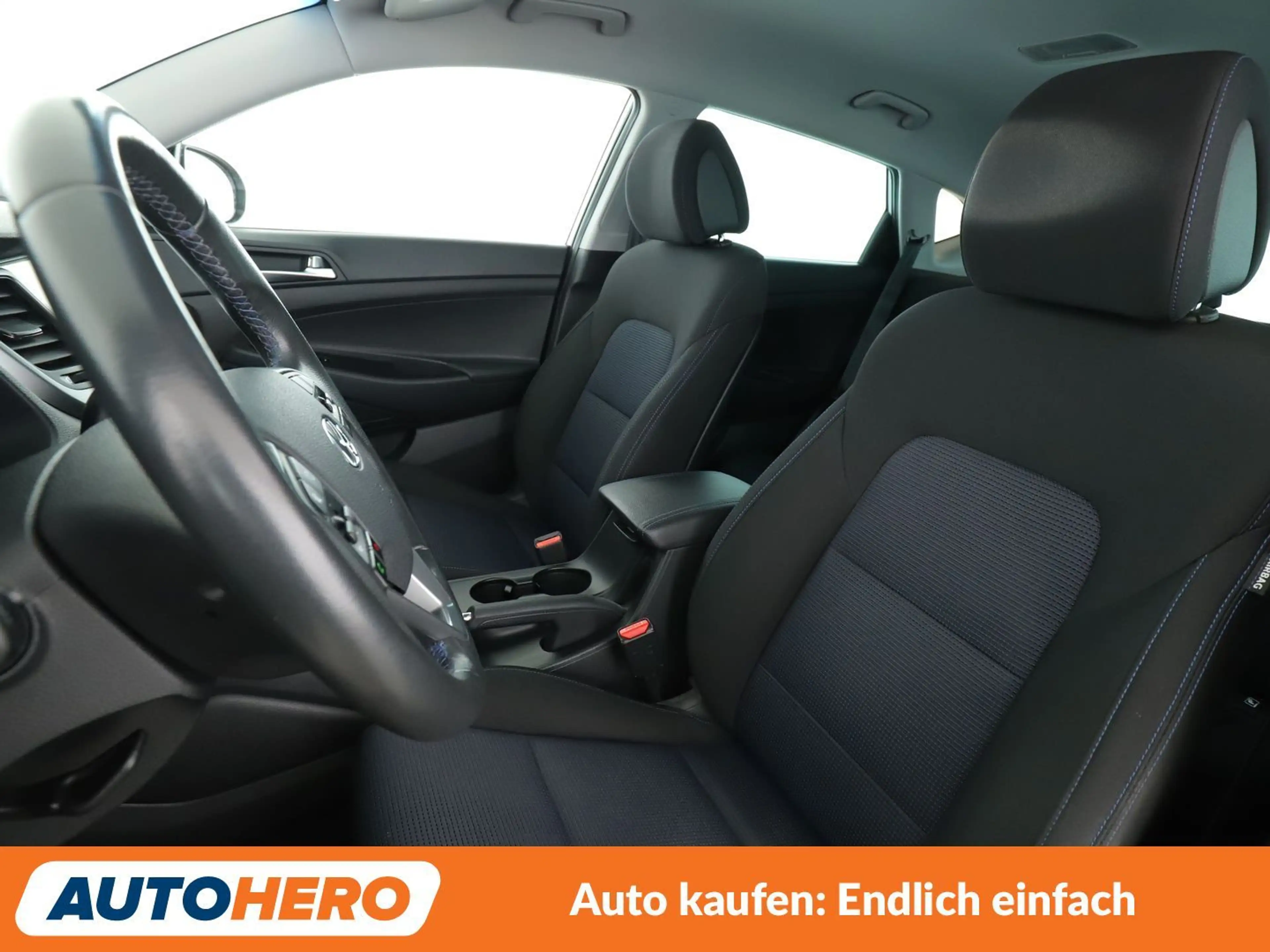 Hyundai TUCSON 1.6 TGDI Advantage 2WD *NAV*TEMPO*CAM*PDC*SHZ*ALU* — photo 10