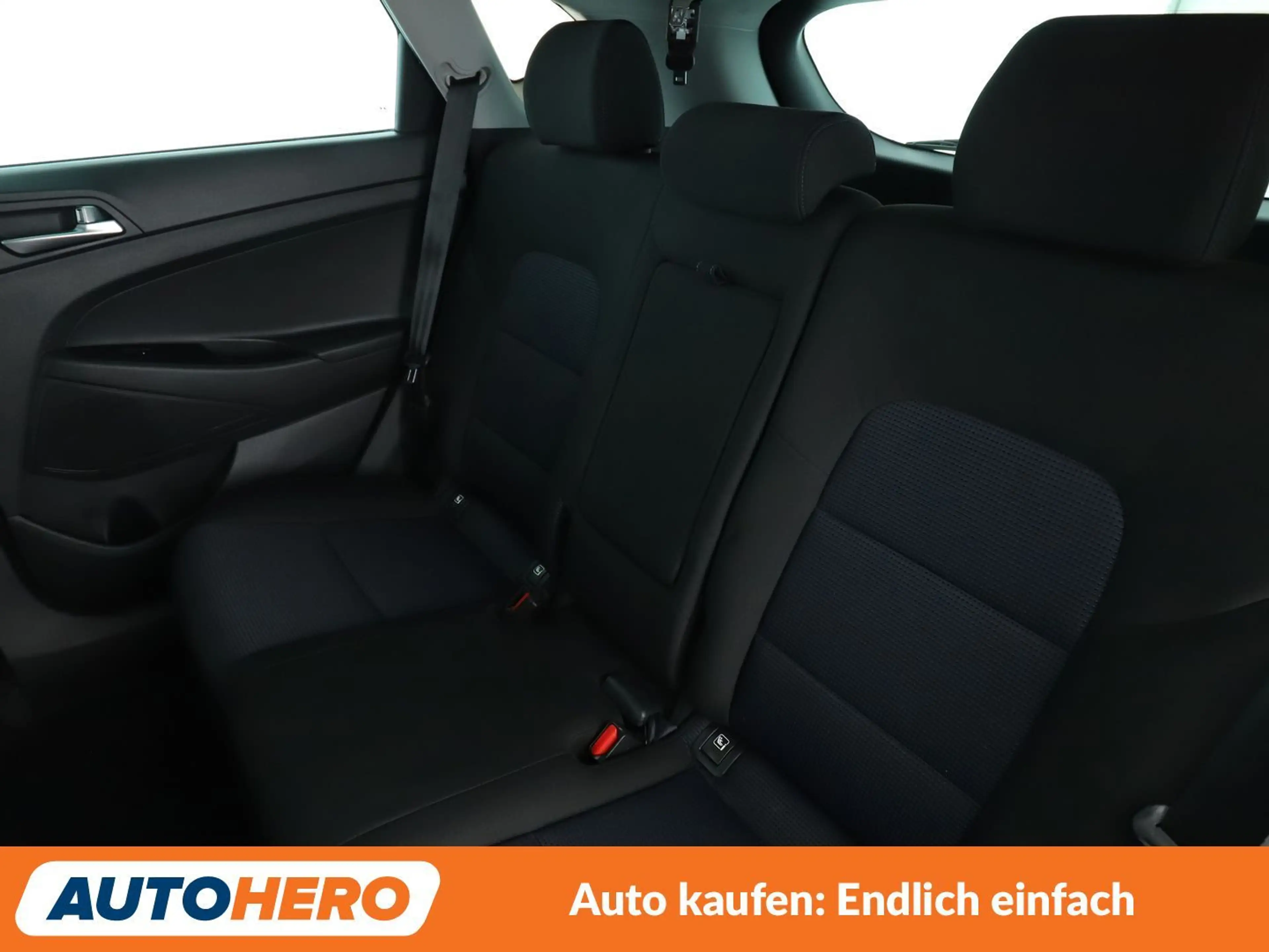 Hyundai TUCSON 1.6 TGDI Advantage 2WD *NAV*TEMPO*CAM*PDC*SHZ*ALU* — photo 14