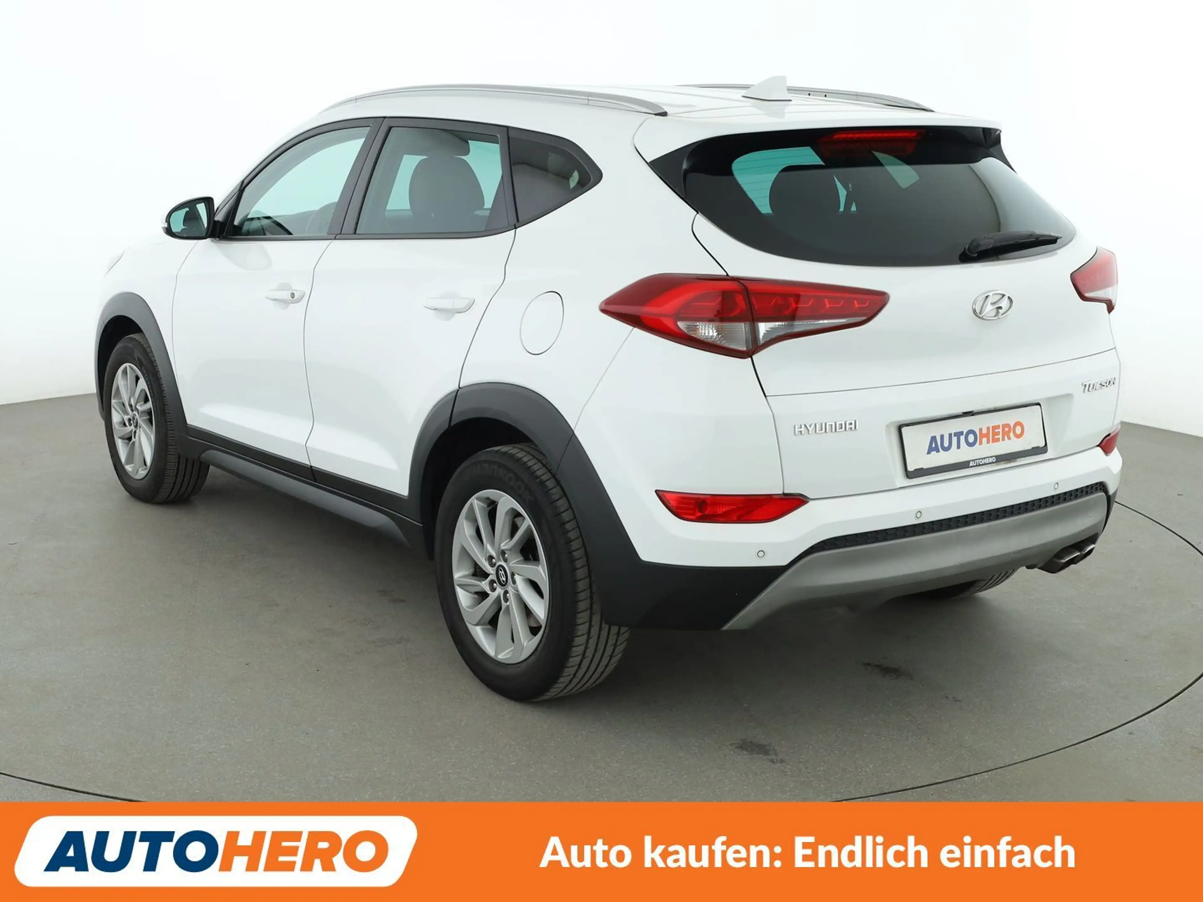 Hyundai TUCSON 1.6 TGDI Advantage 2WD *NAV*TEMPO*CAM*PDC*SHZ*ALU* — photo 4