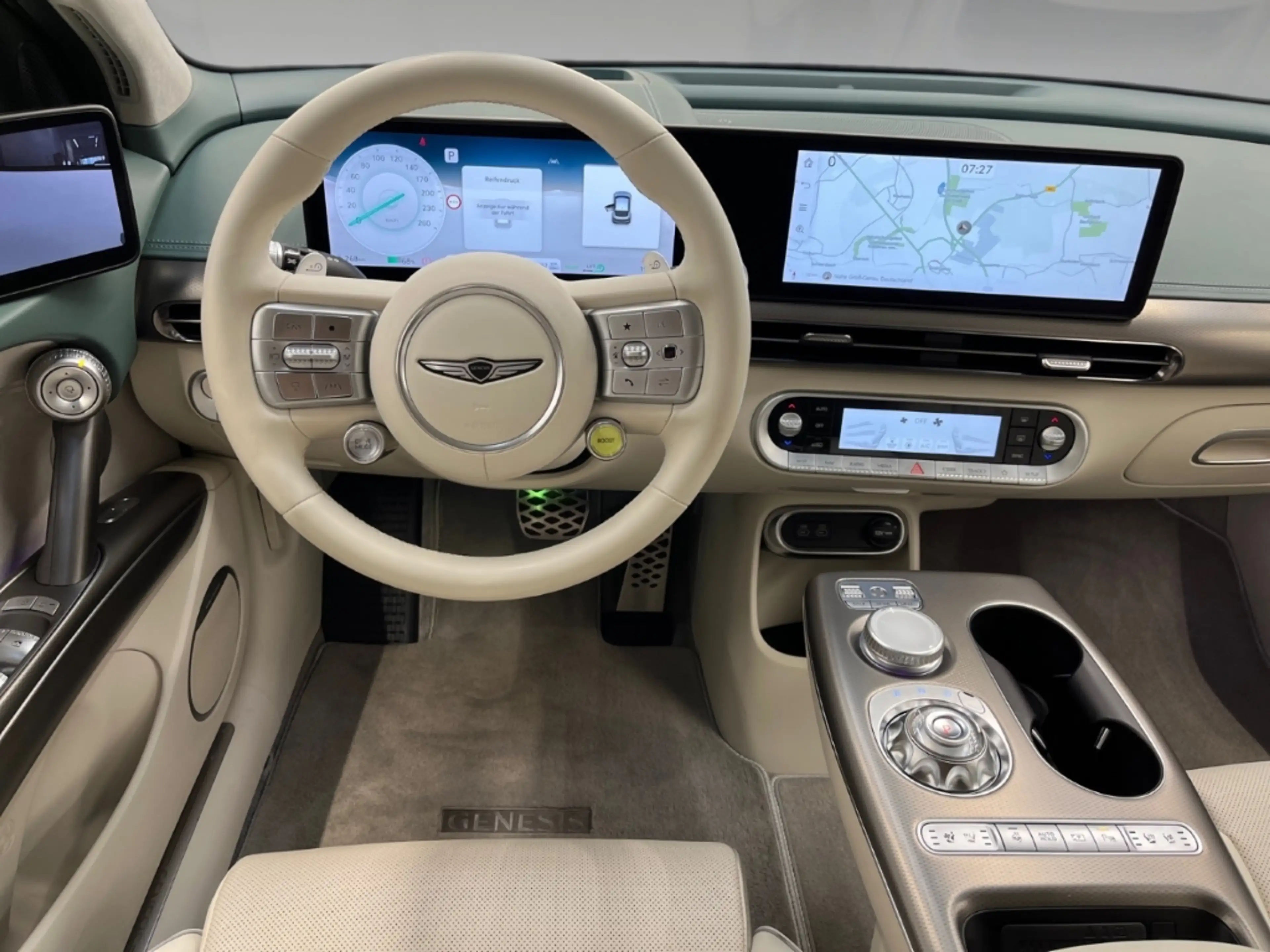 Genesis GV60 Sport Pkus Elektro 4WD Panorama Memory Sitze Sound — photo 11