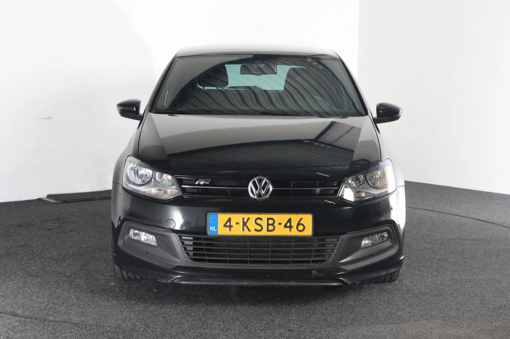 Volkswagen Polo 1.2 TSI BlueMotion R-Line Edition Zwart - 2