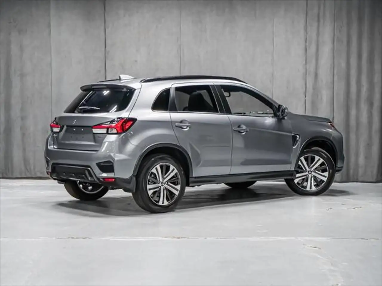 Mitsubishi RVR снимка Mitsubishi RVR