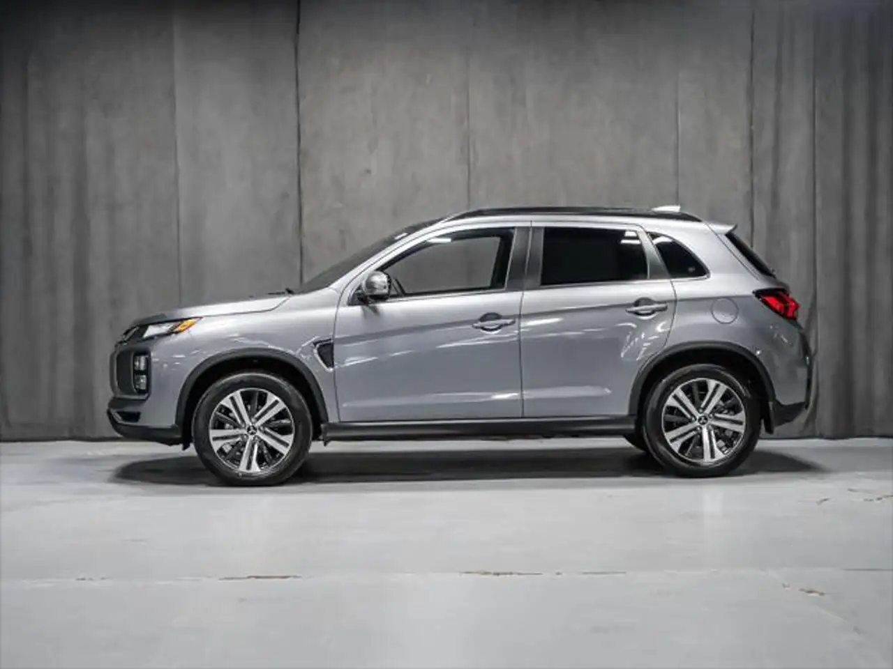 Mitsubishi RVR снимка Mitsubishi RVR