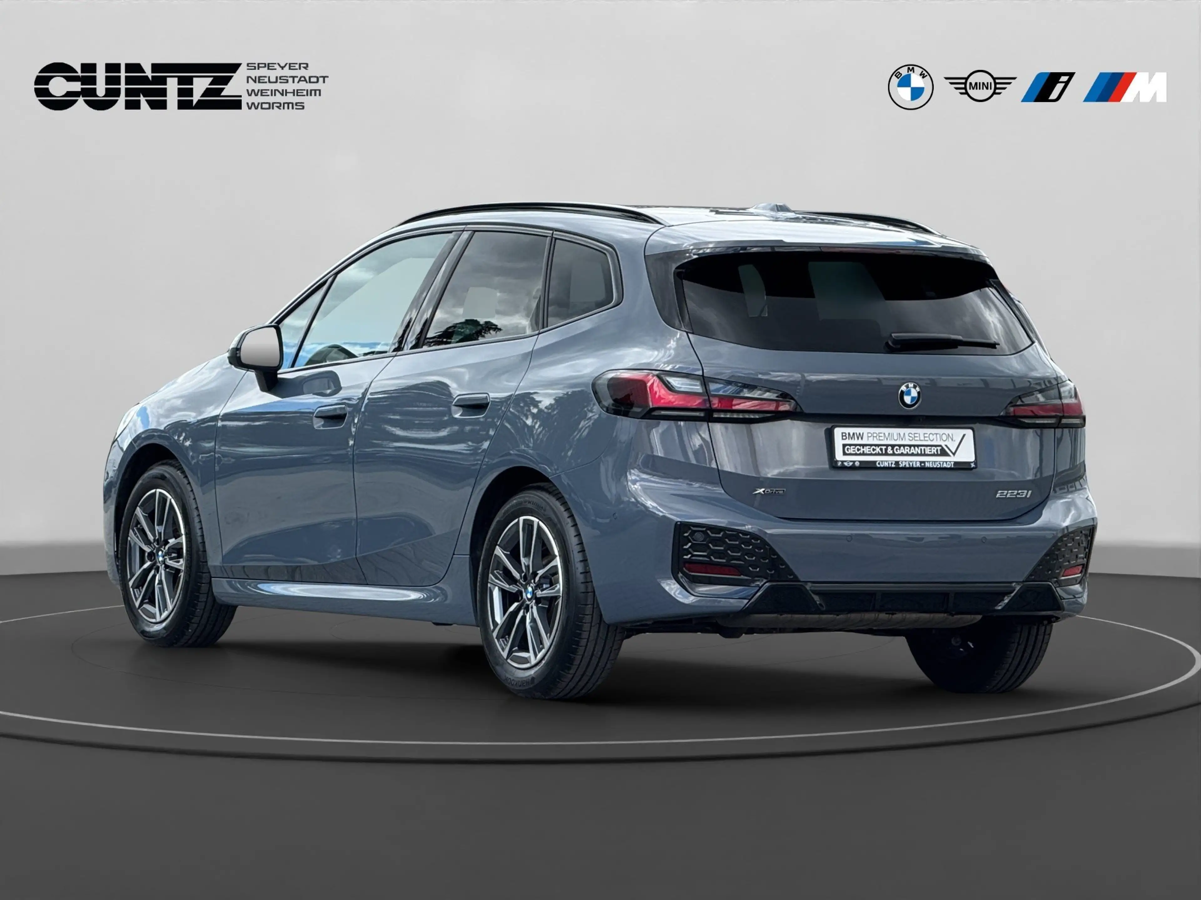 BMW 223 i xDrive Active Tourer M Paket Anhängerk. Panorama — photo 8