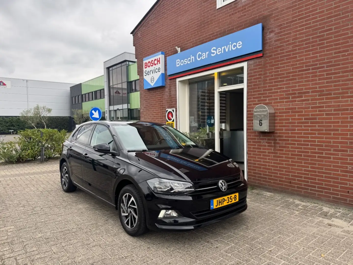 Volkswagen Polo 1.0 TSI 70kW 'Join' 5-drs Zwart - 1