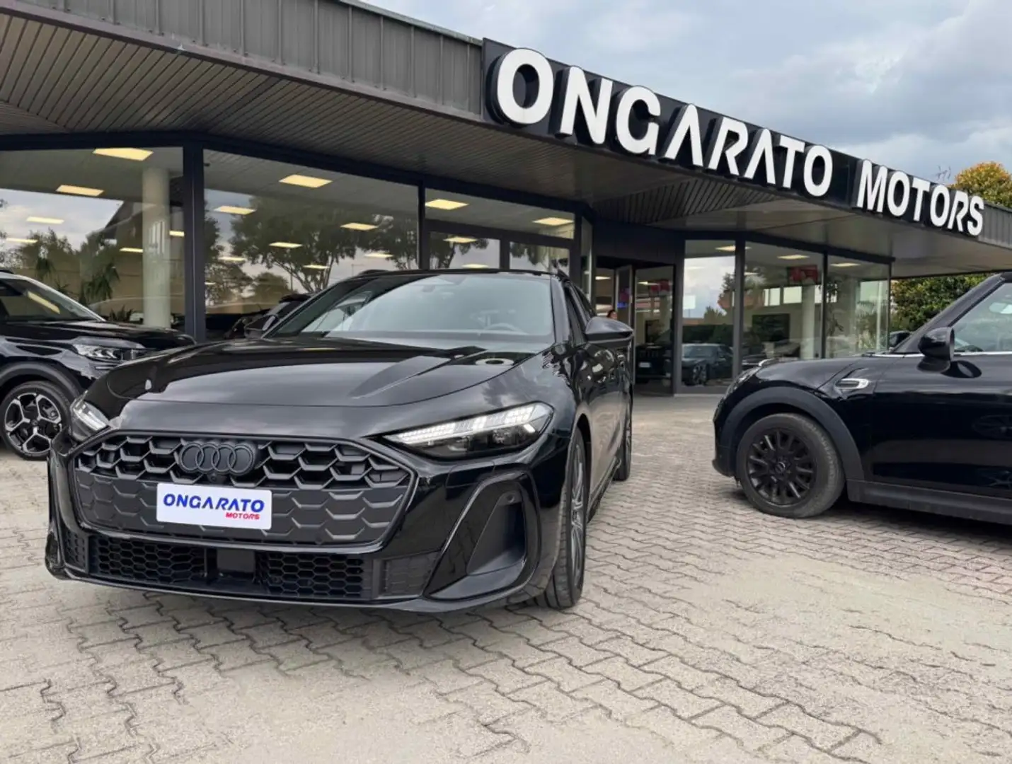 Audi A5 Avant TDI 150 kW S tronic MHEV+ S Line edition Nero - 1