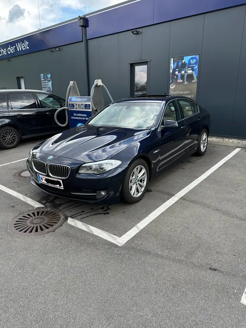 BMW 530 530d Blau - 2