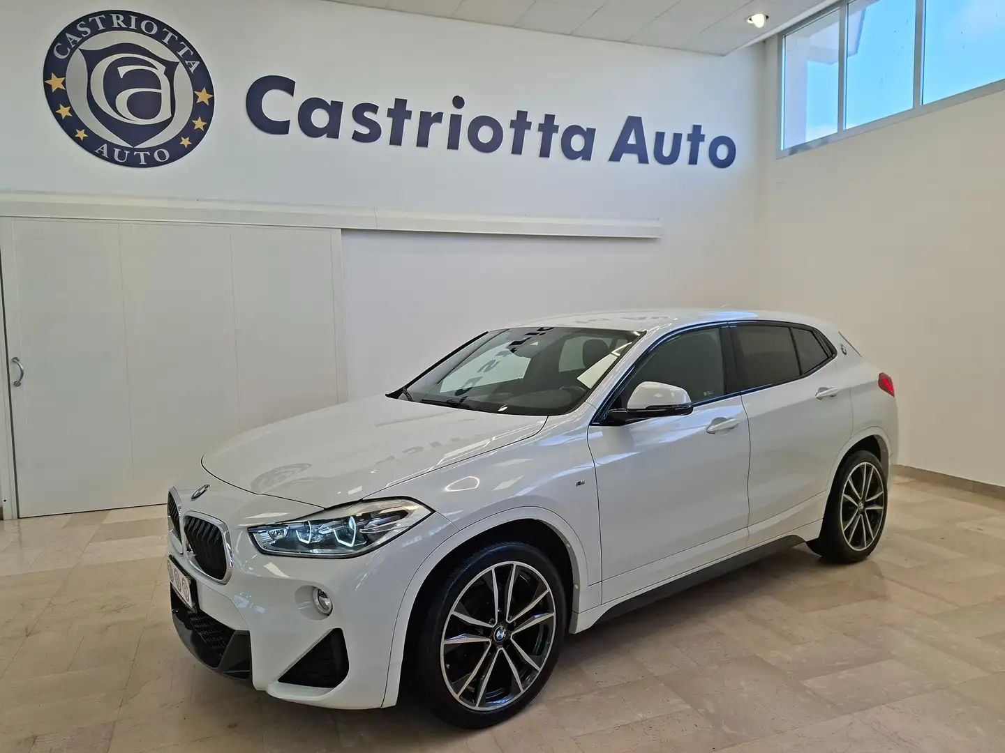 BMW X2 sdrive18d Msport  automatico  SPETTACOLARE Bianco - 1